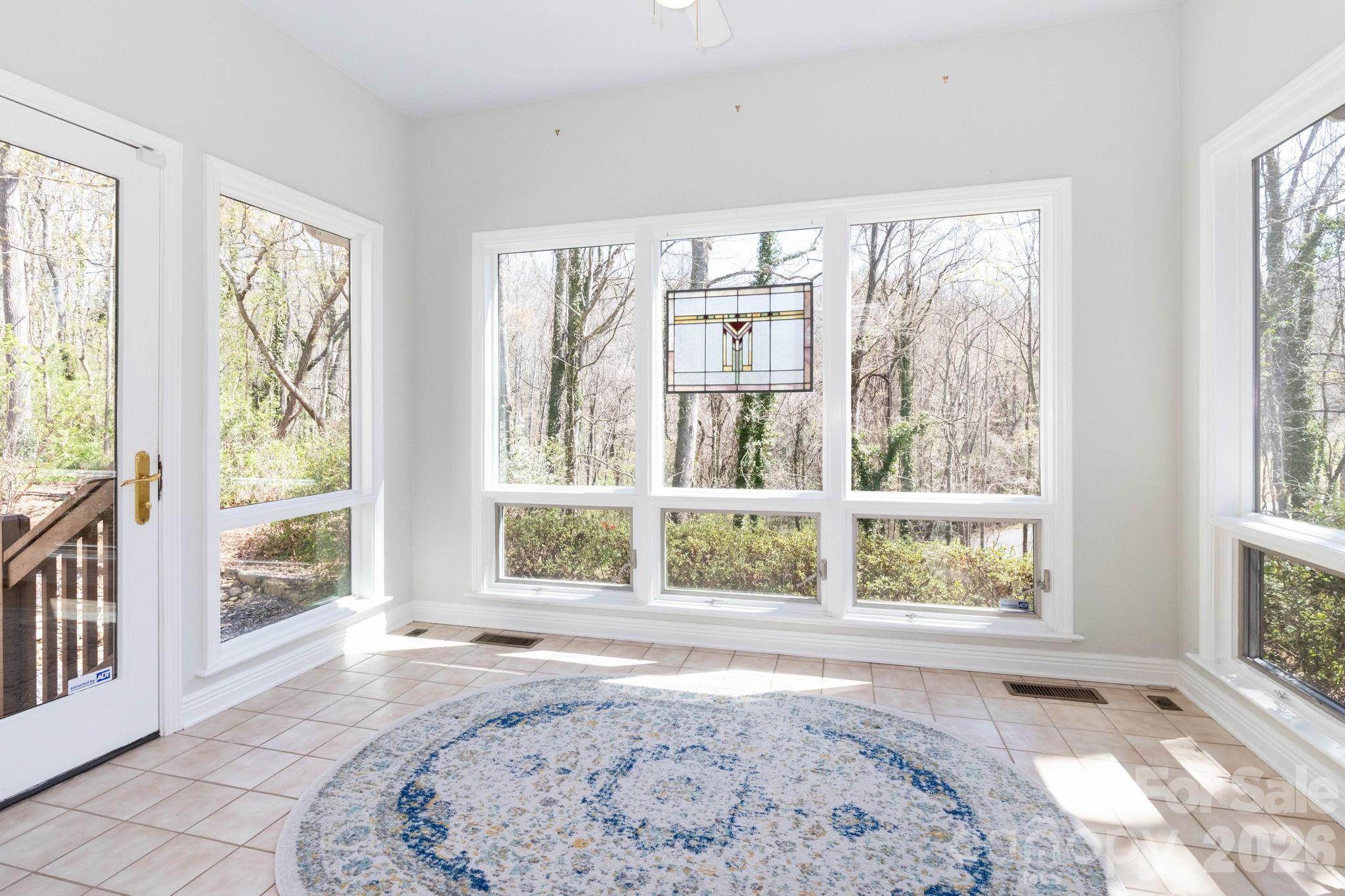 31 Little Cedar Court — Asheville