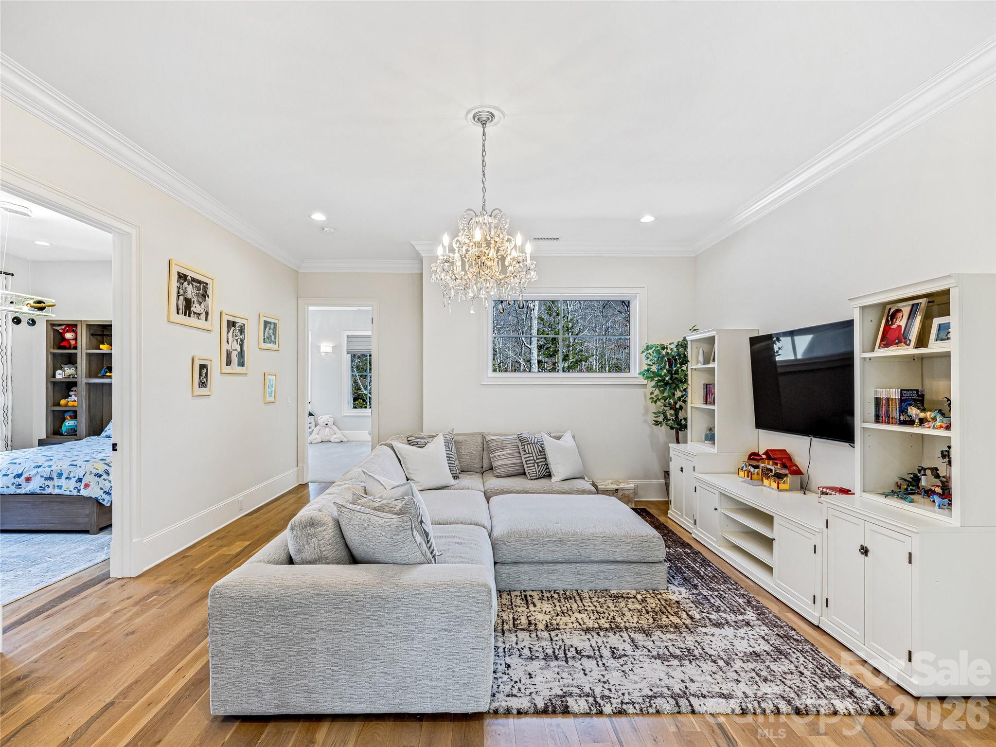 1905 White Tree Trail — Arden