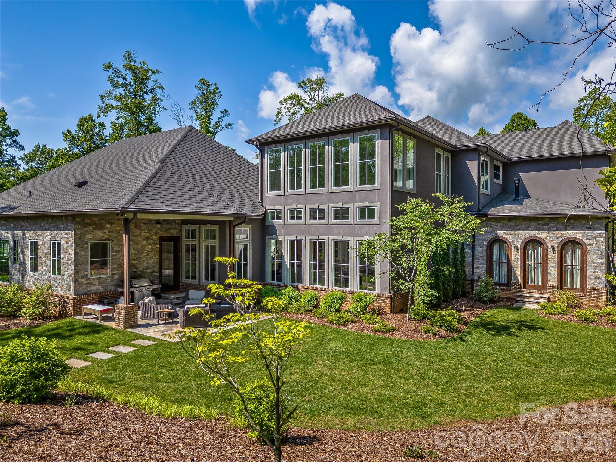 1905 White Tree Trail — Arden