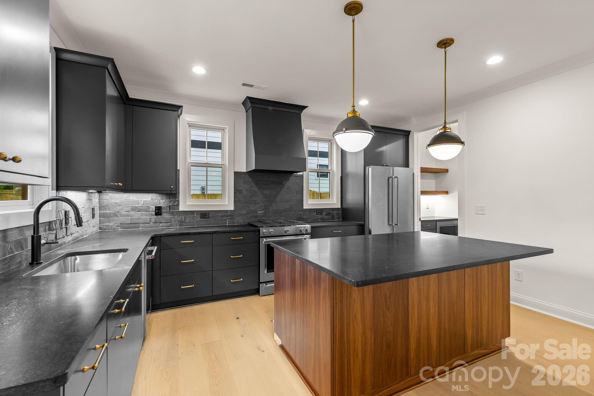 2757 Parkway Avenue — Charlotte