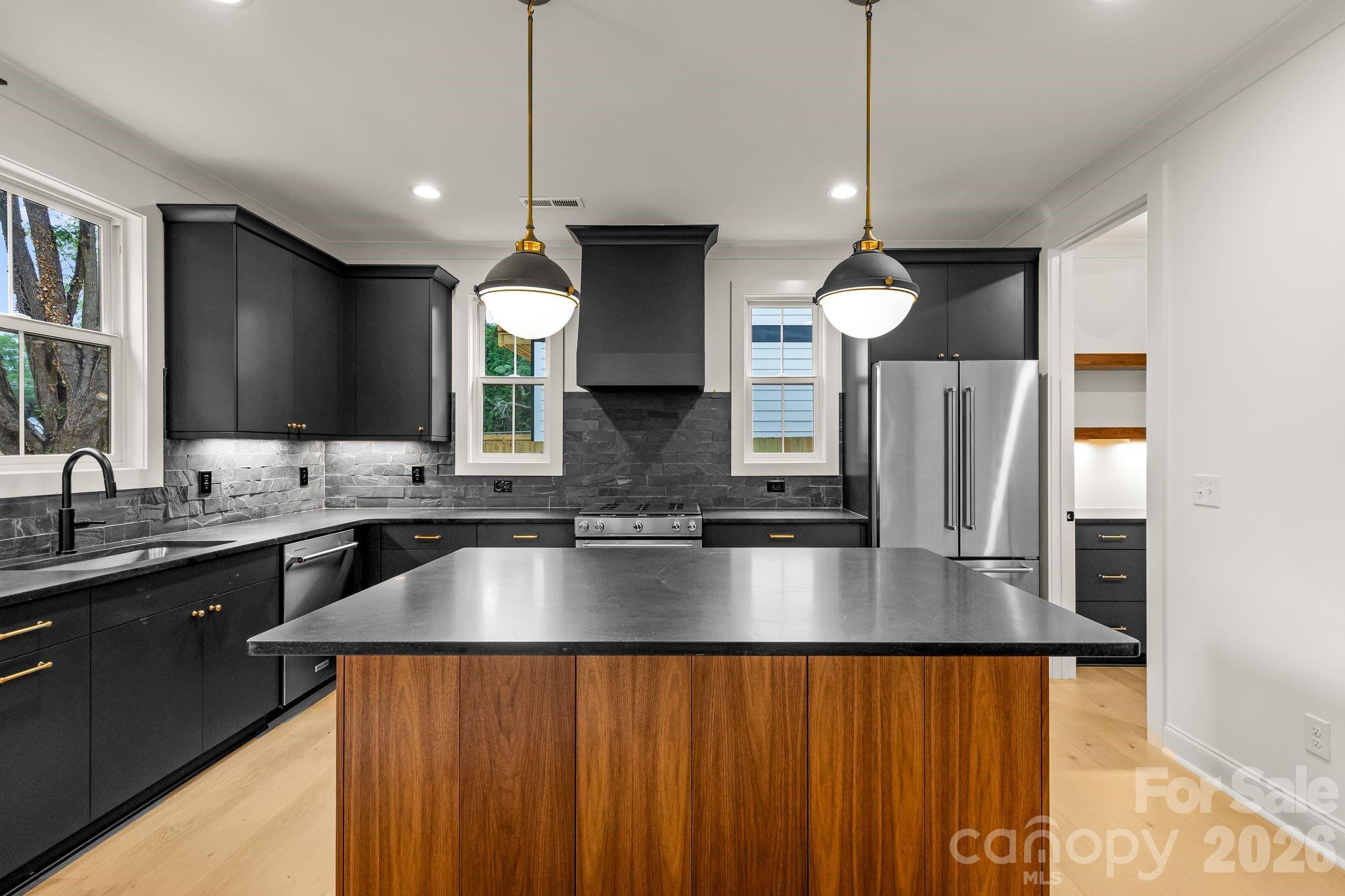 2757 Parkway Avenue — Charlotte