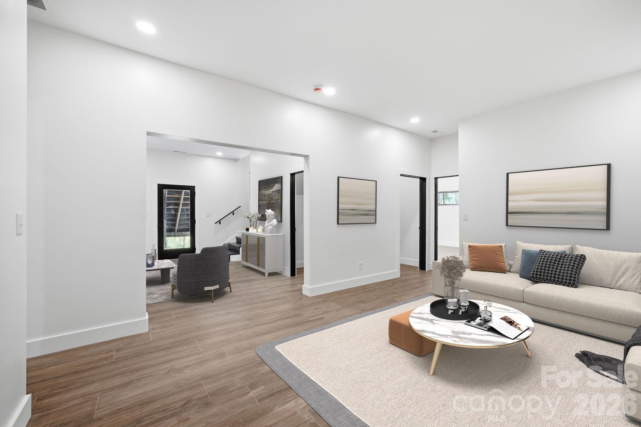 102 Sandpiper Palisades Street — Hendersonville