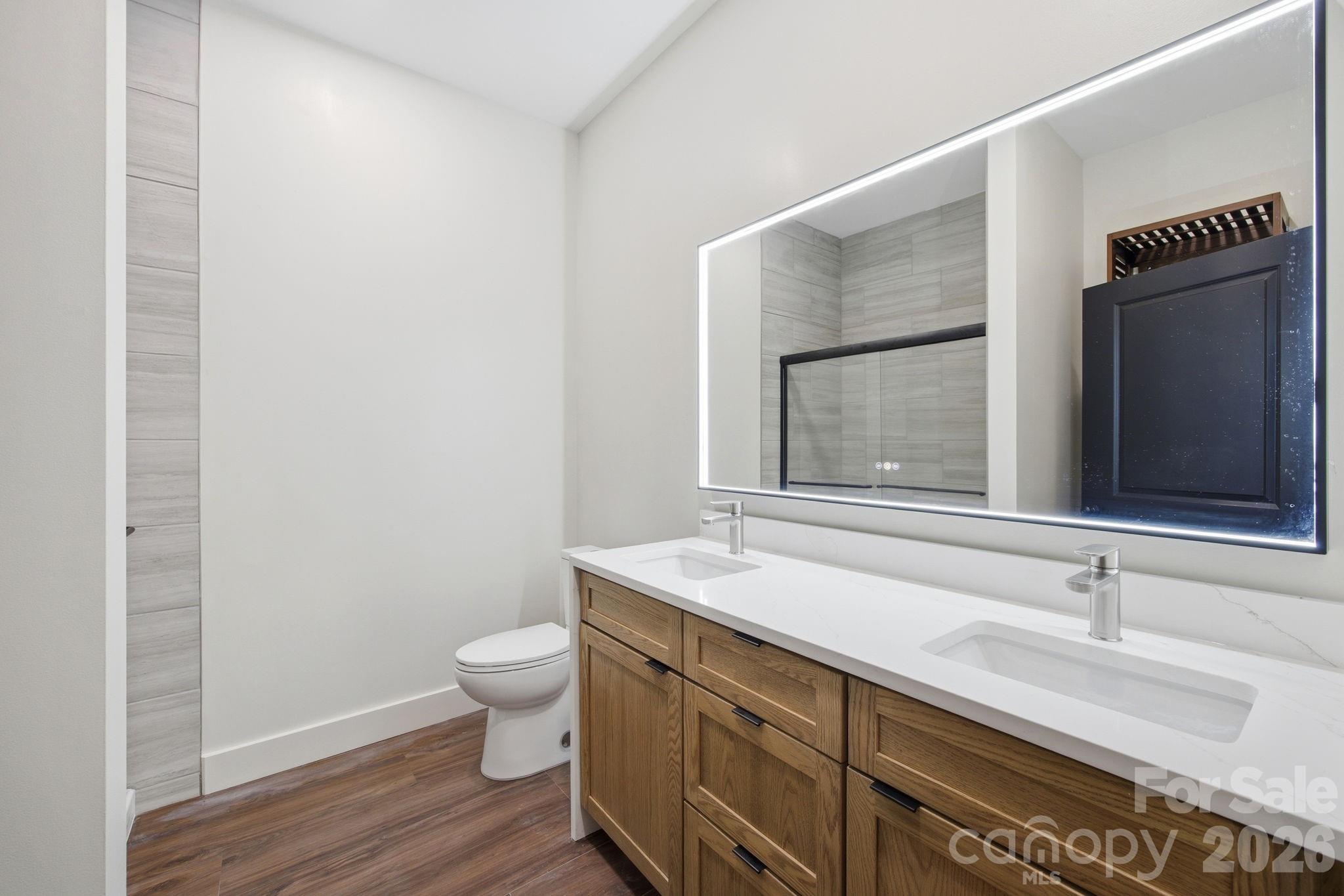 102 Sandpiper Palisades Street — Hendersonville