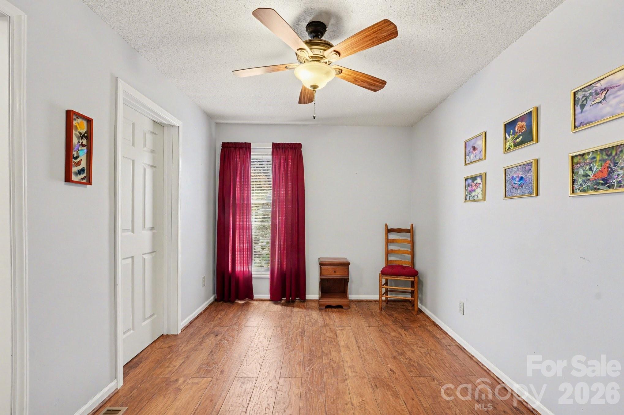 140 Eastwood Drive — Statesville
