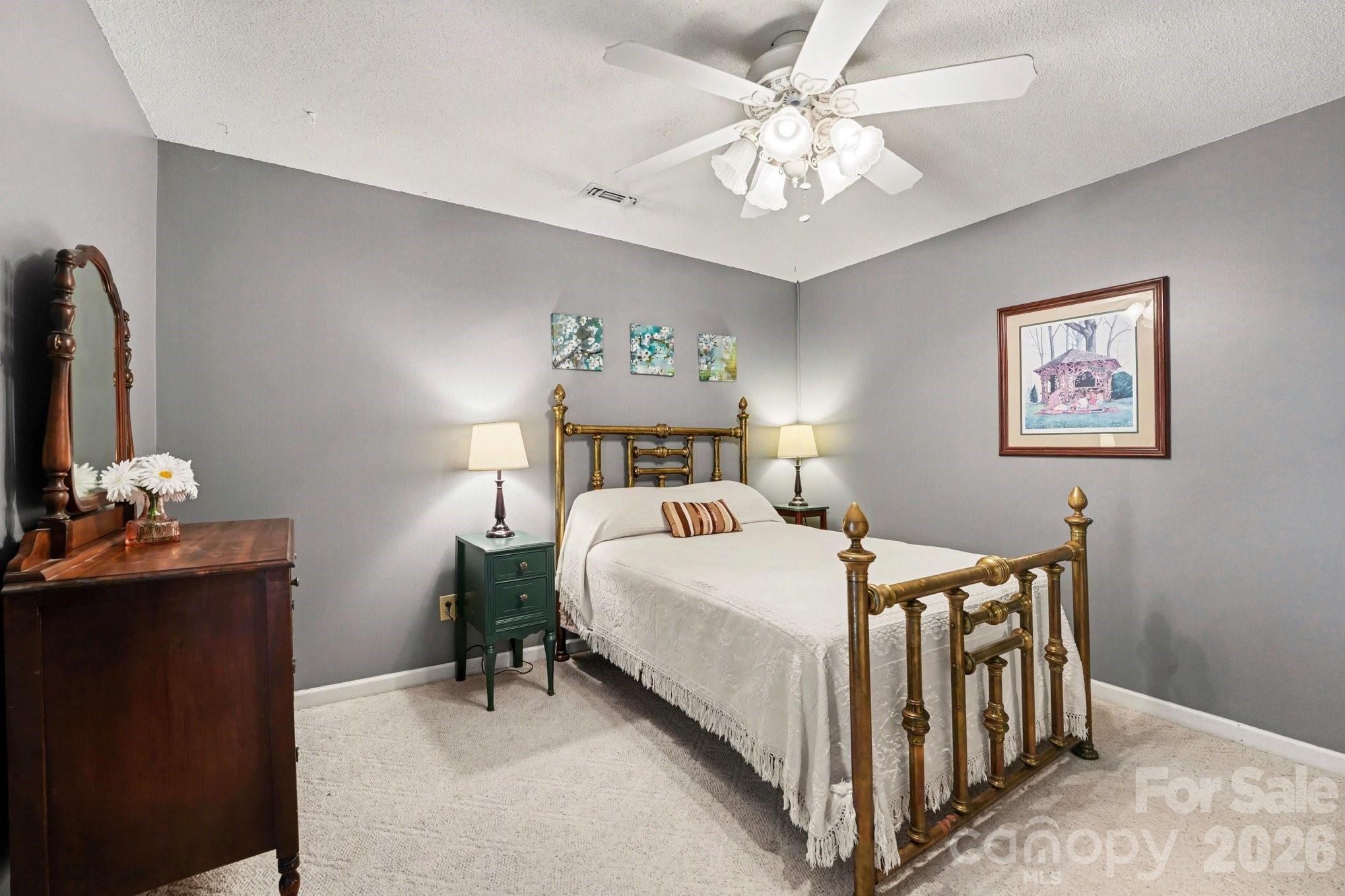 140 Eastwood Drive — Statesville
