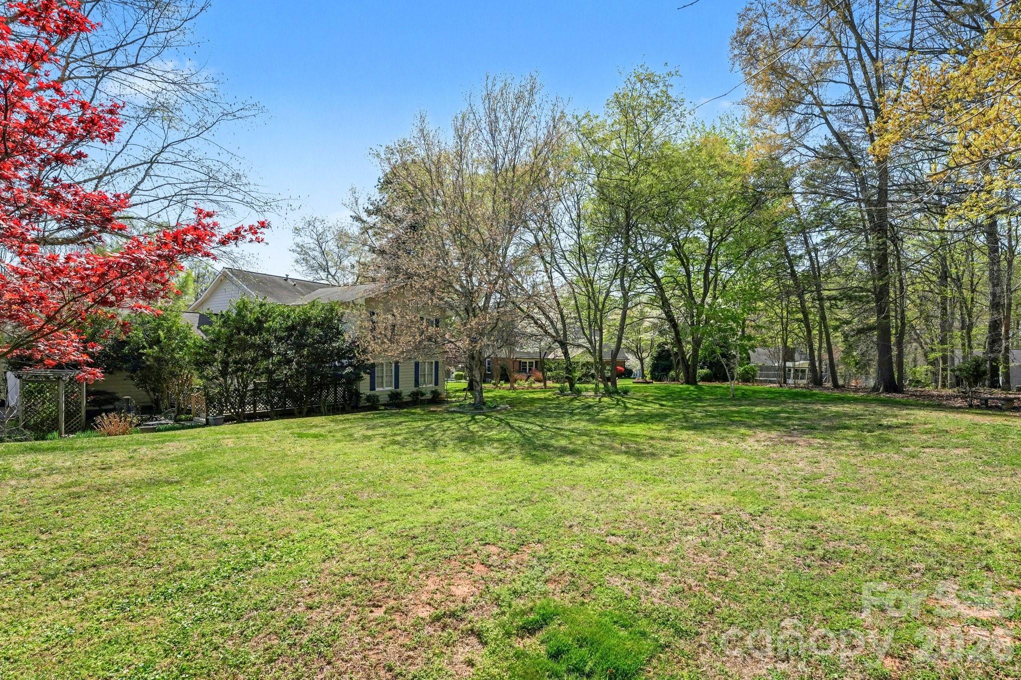 140 Eastwood Drive — Statesville