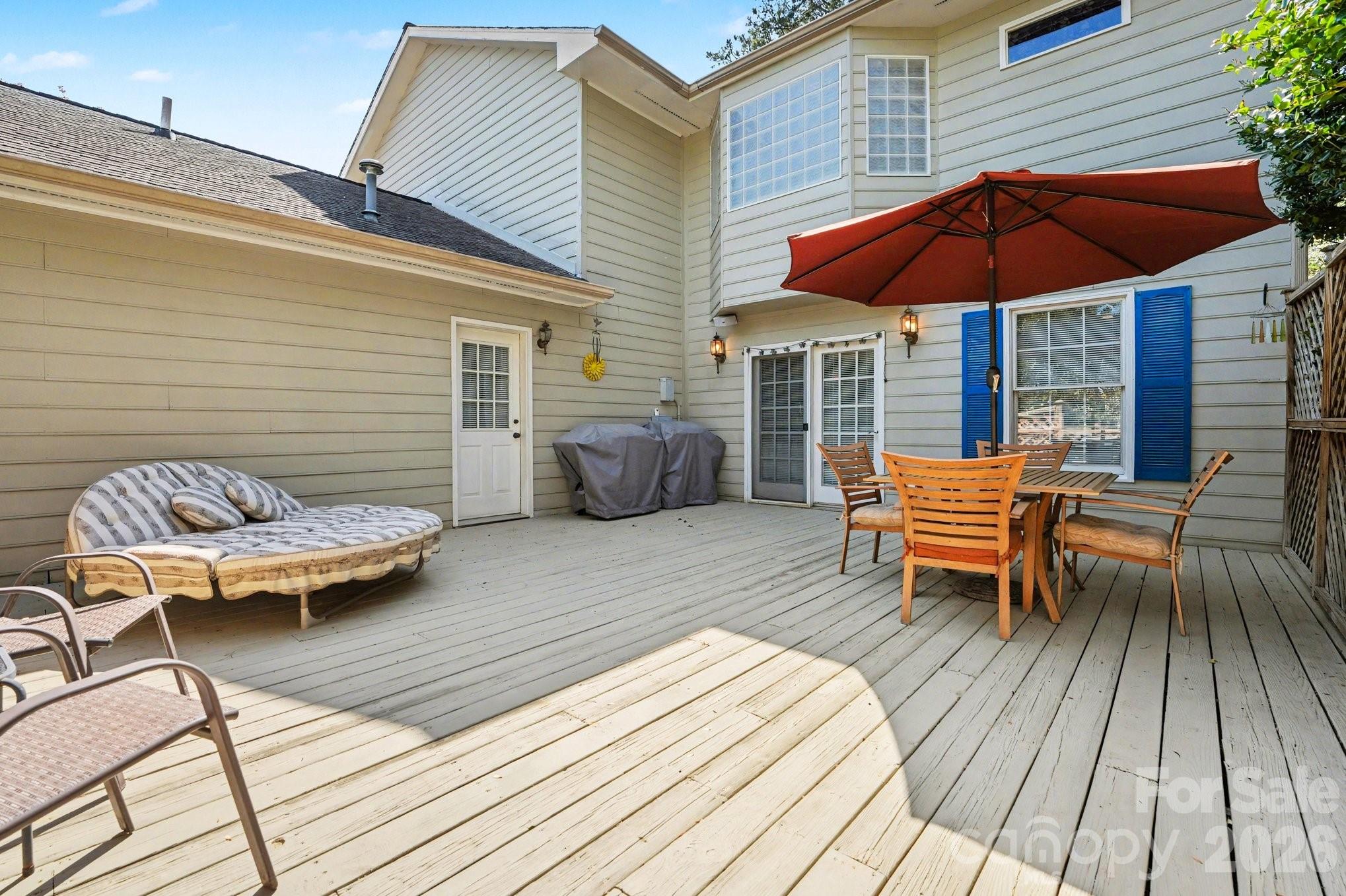 140 Eastwood Drive — Statesville