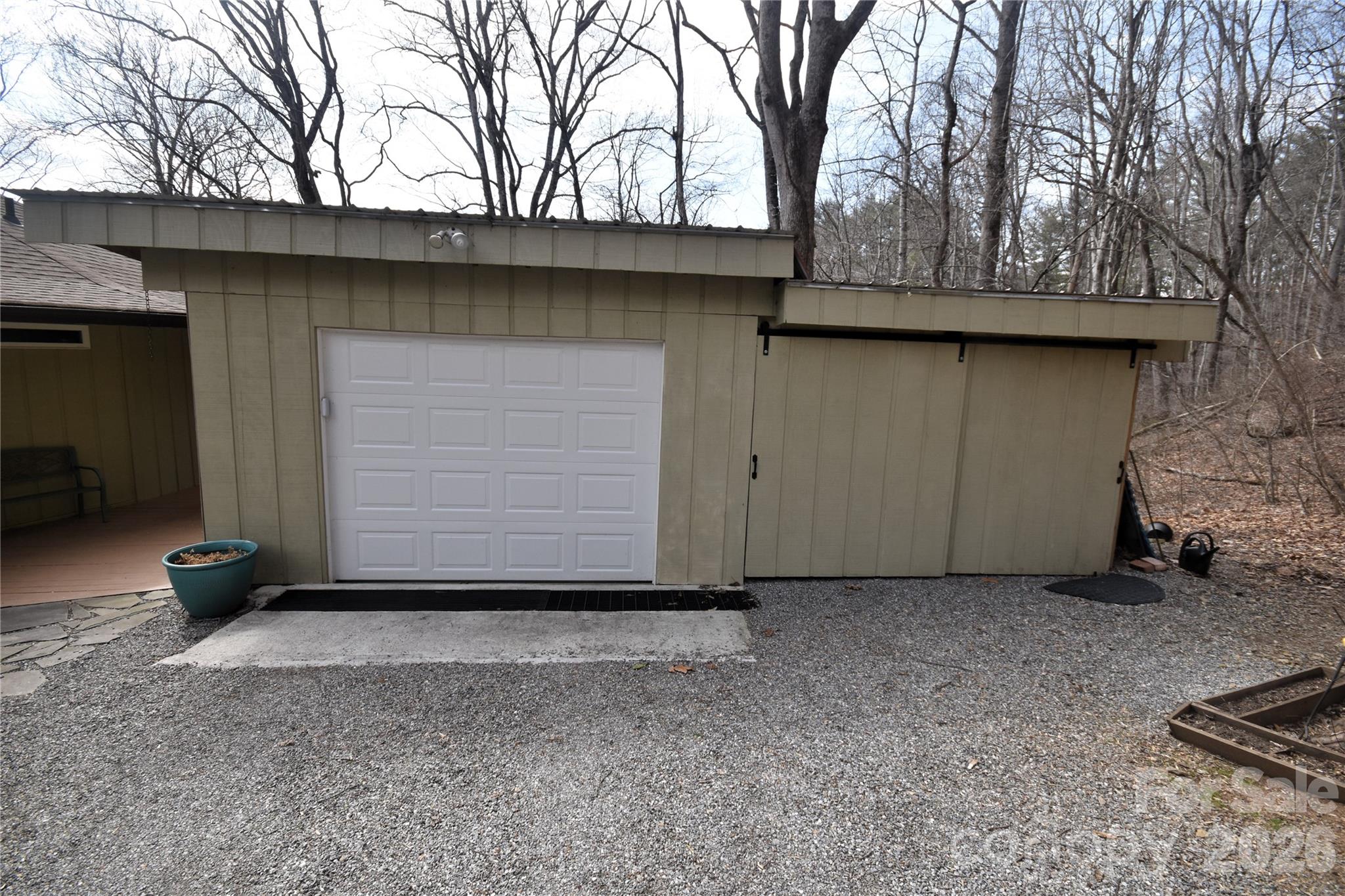 1299 Country Club Drive — Canton