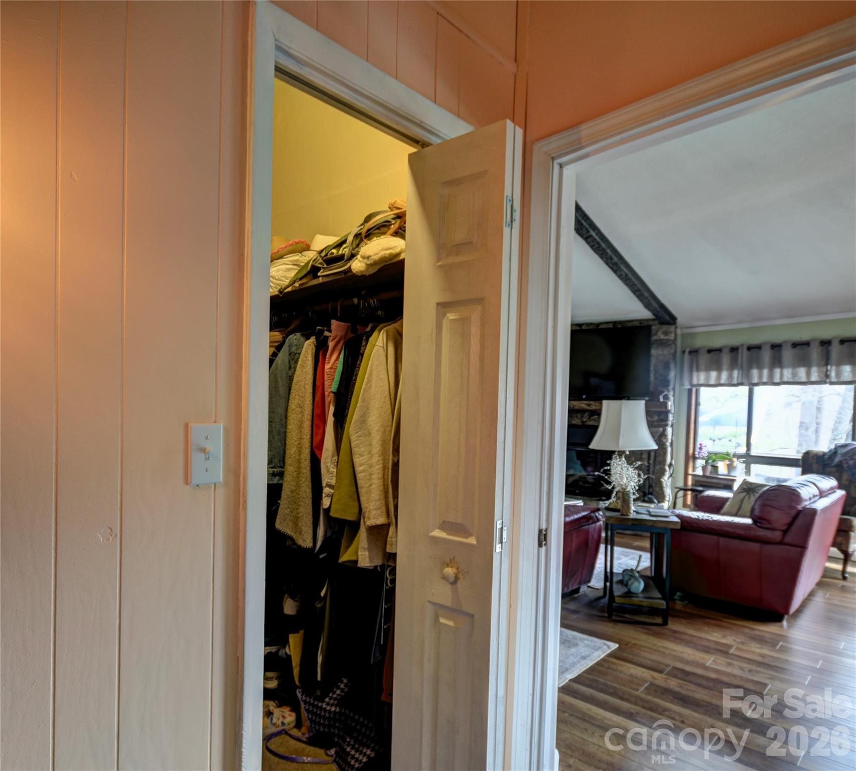 1299 Country Club Drive — Canton
