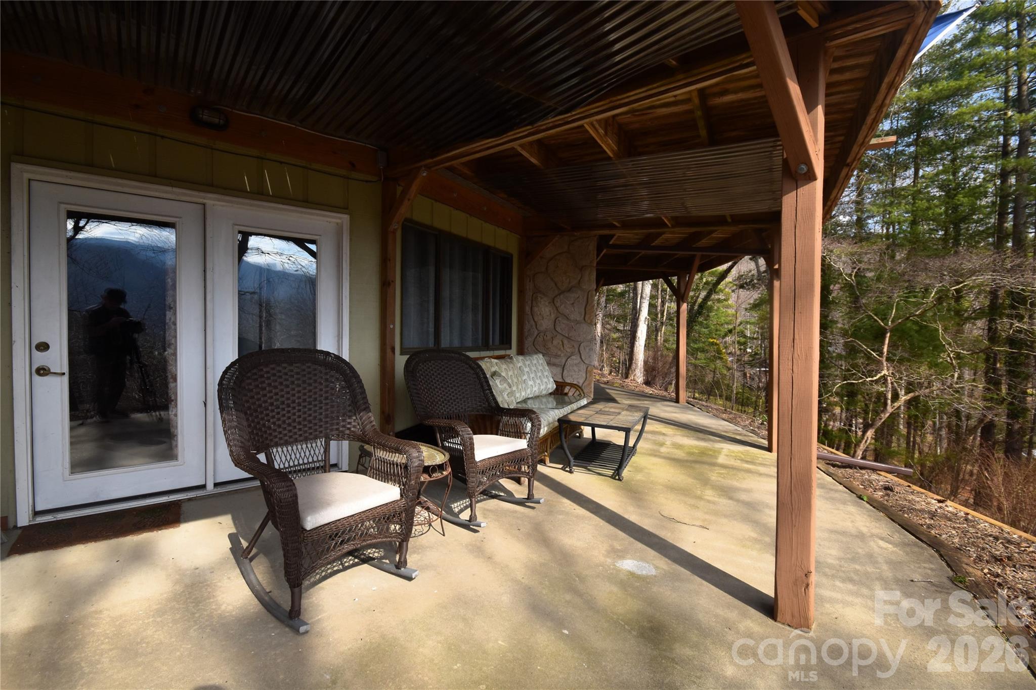 1299 Country Club Drive — Canton