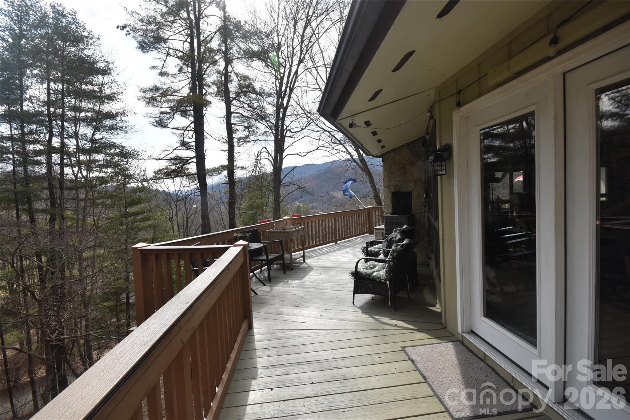 1299 Country Club Drive — Canton