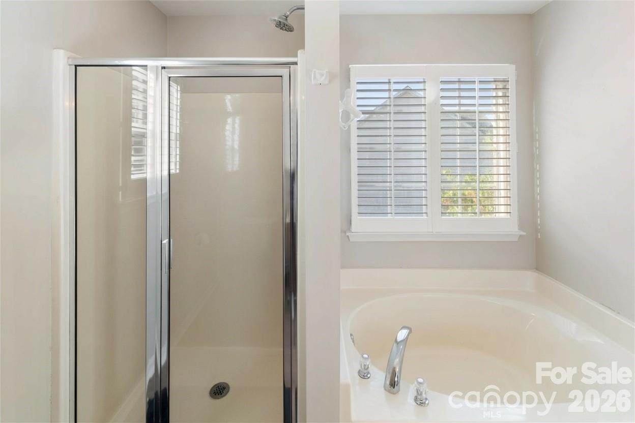 317 Ashton Bluff Circle — Mount Holly