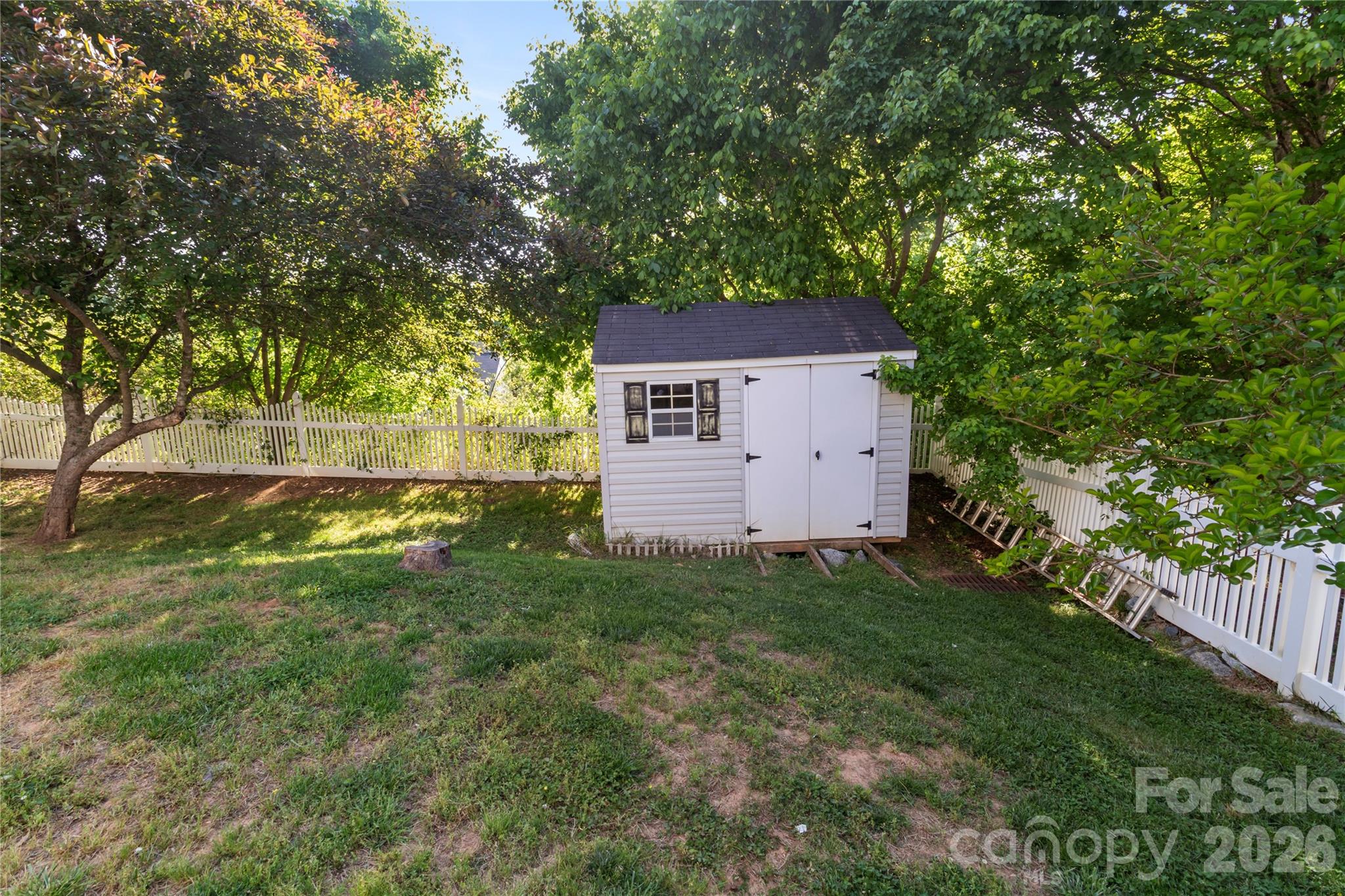 317 Ashton Bluff Circle — Mount Holly