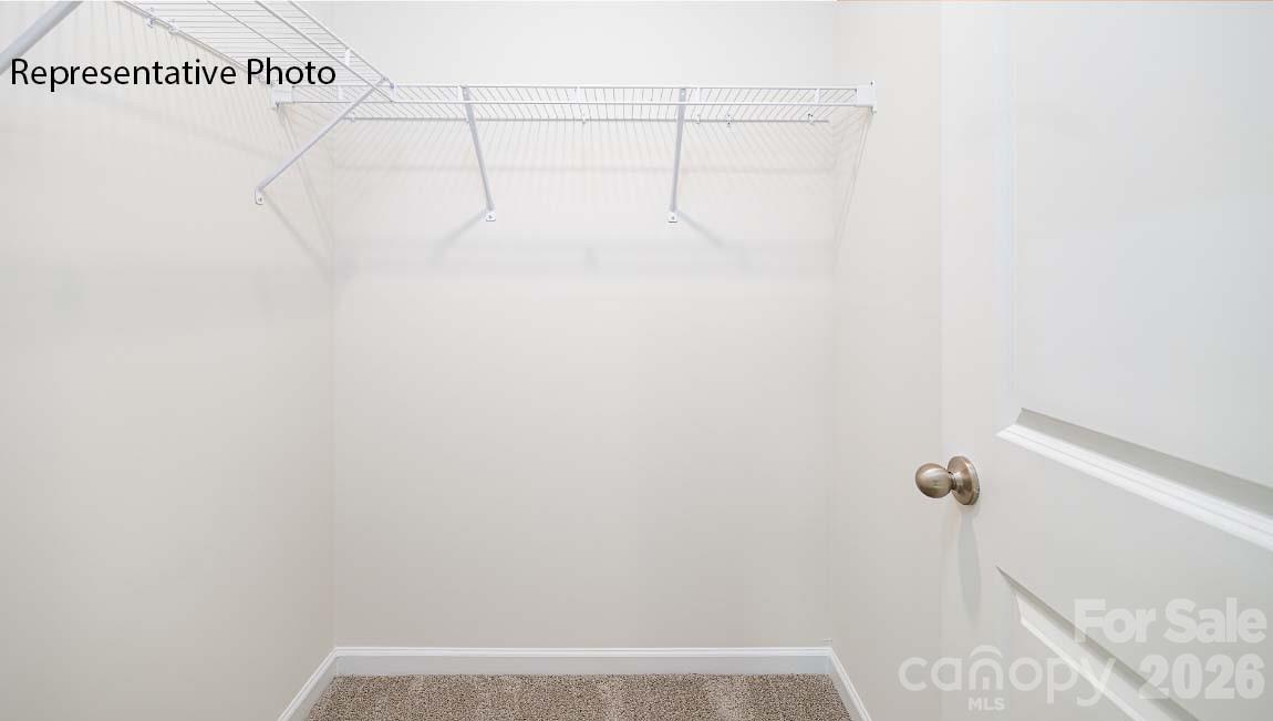 2078 10th Street SE — Hickory