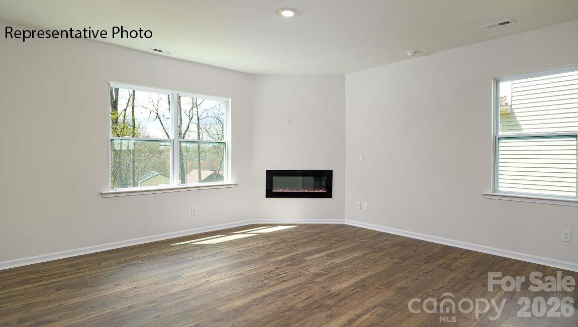2078 10th Street SE — Hickory