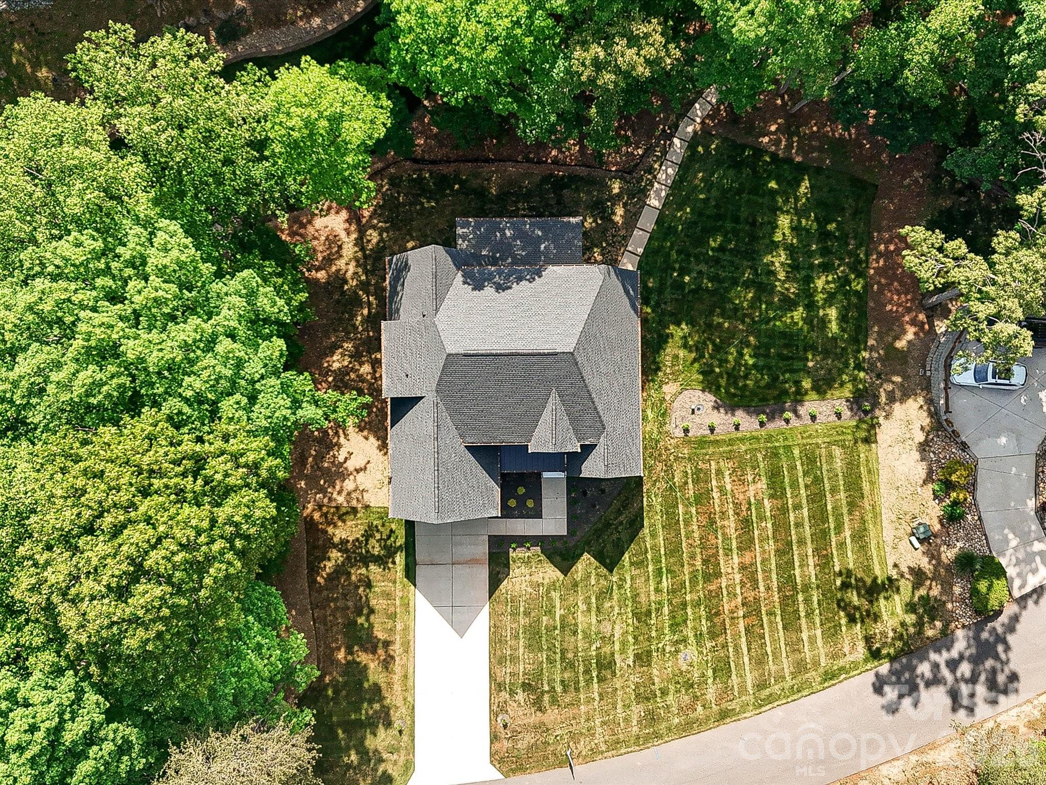 3830 Mill Run — Terrell