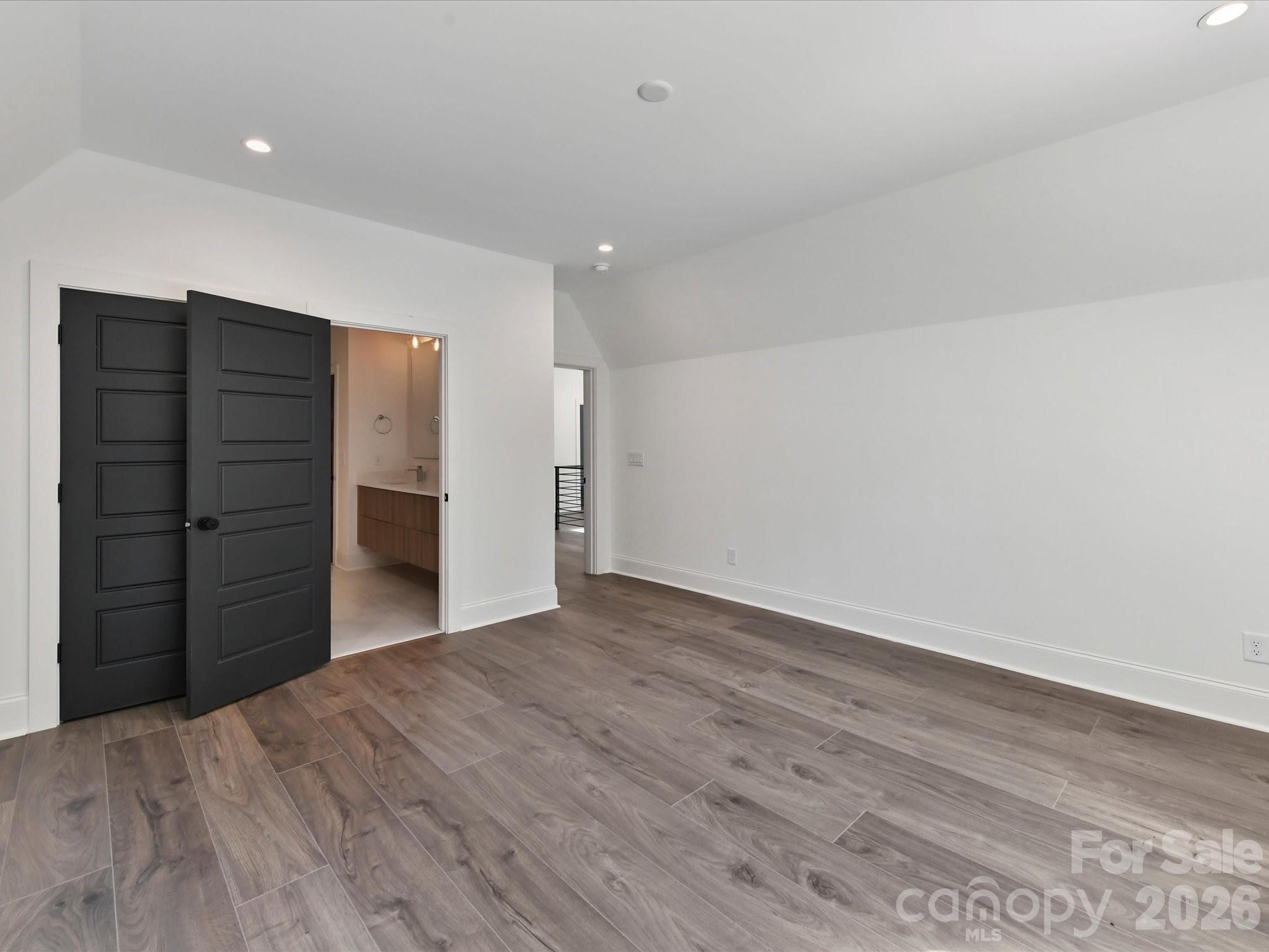 3830 Mill Run — Terrell