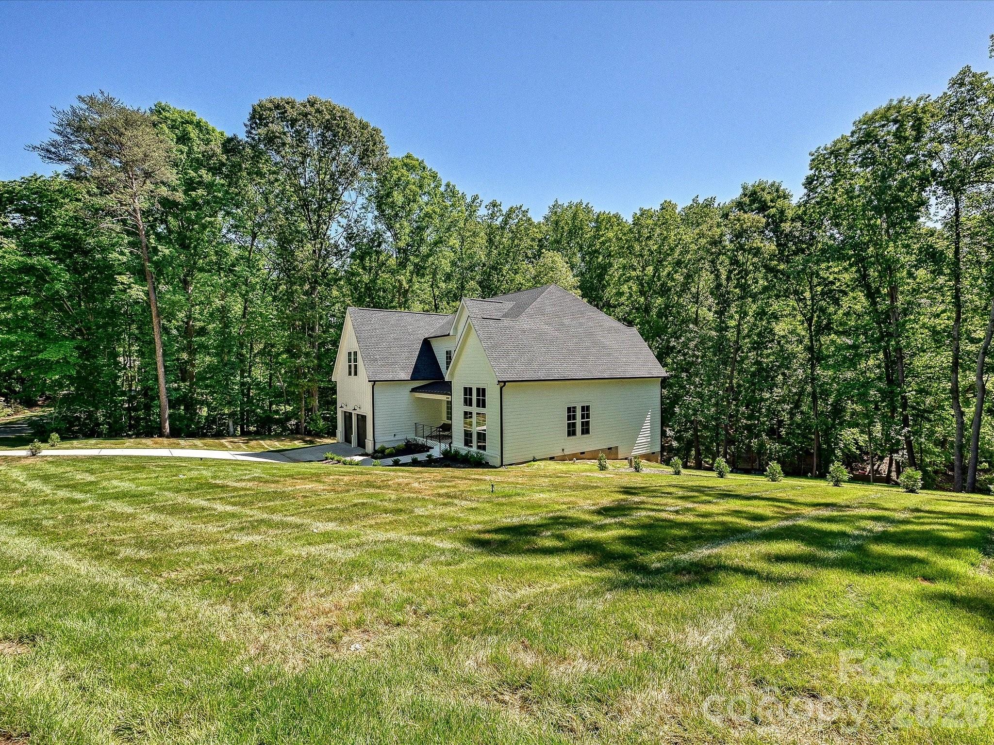 3830 Mill Run — Terrell