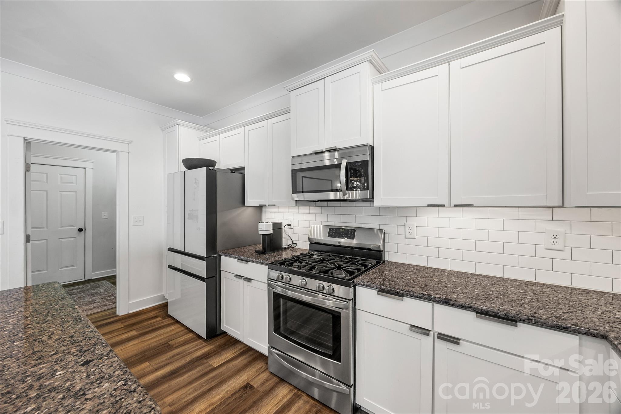 252 Hydrangea Drive — Clover