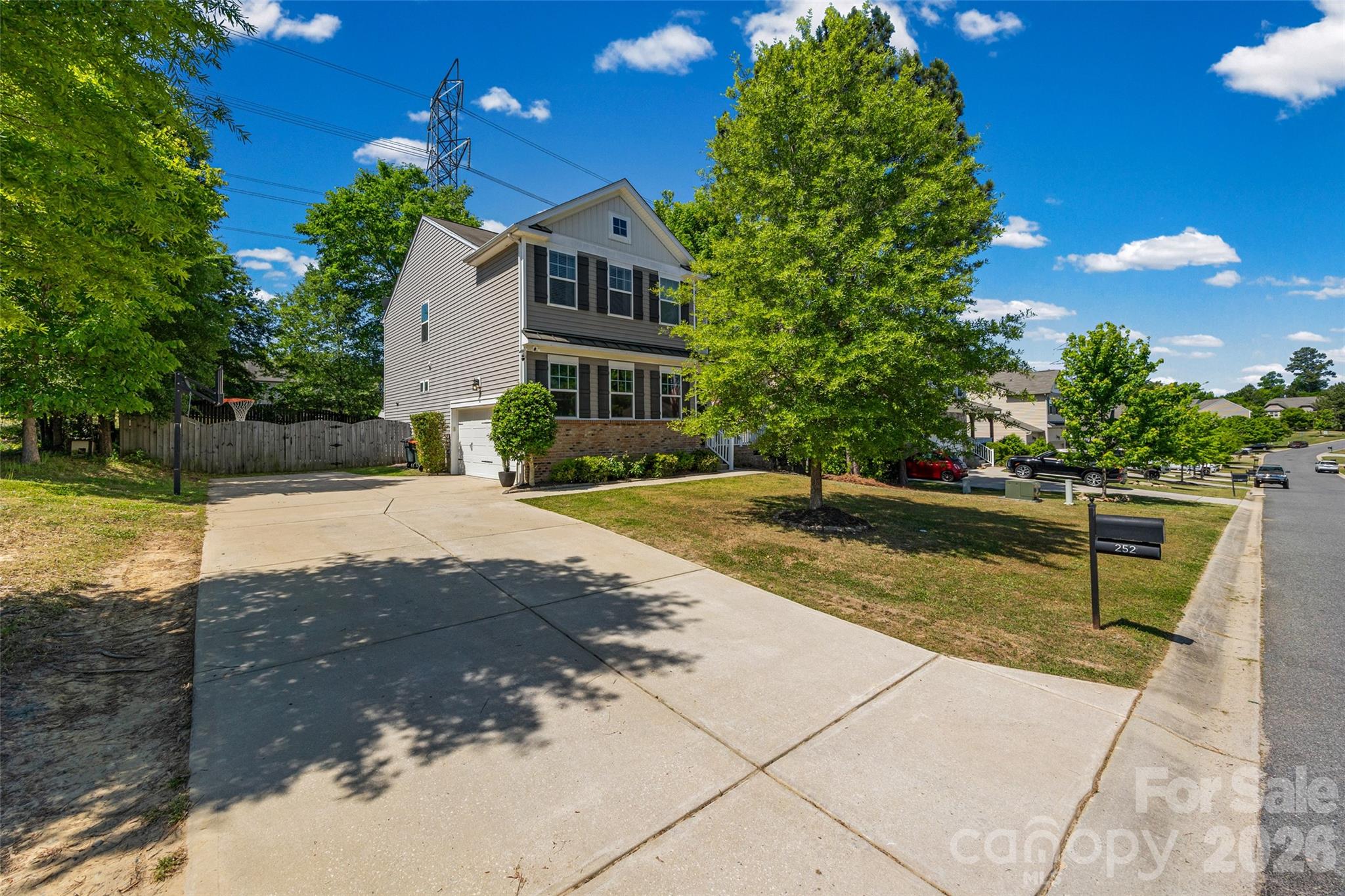 252 Hydrangea Drive — Clover