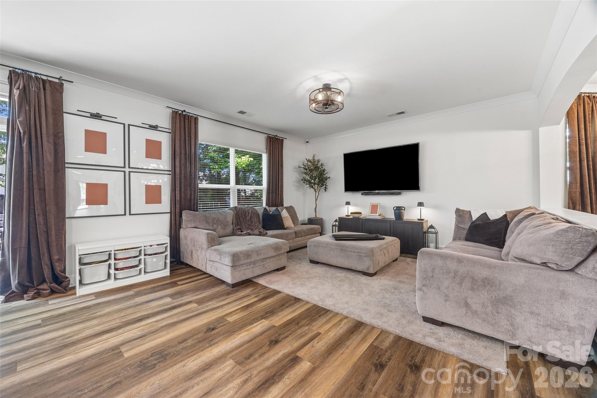 252 Hydrangea Drive — Clover
