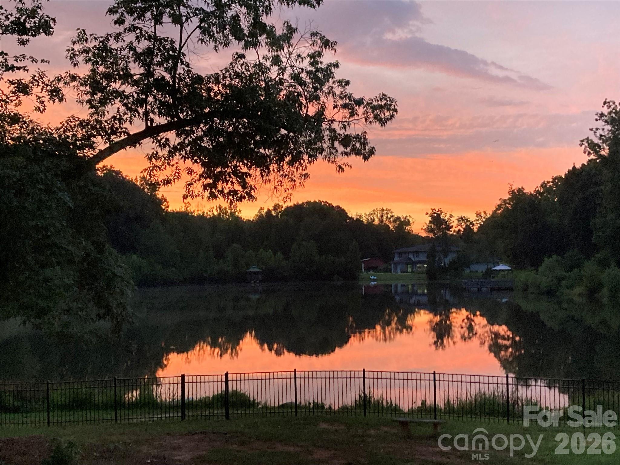8100 Chaplin Circle — Waxhaw