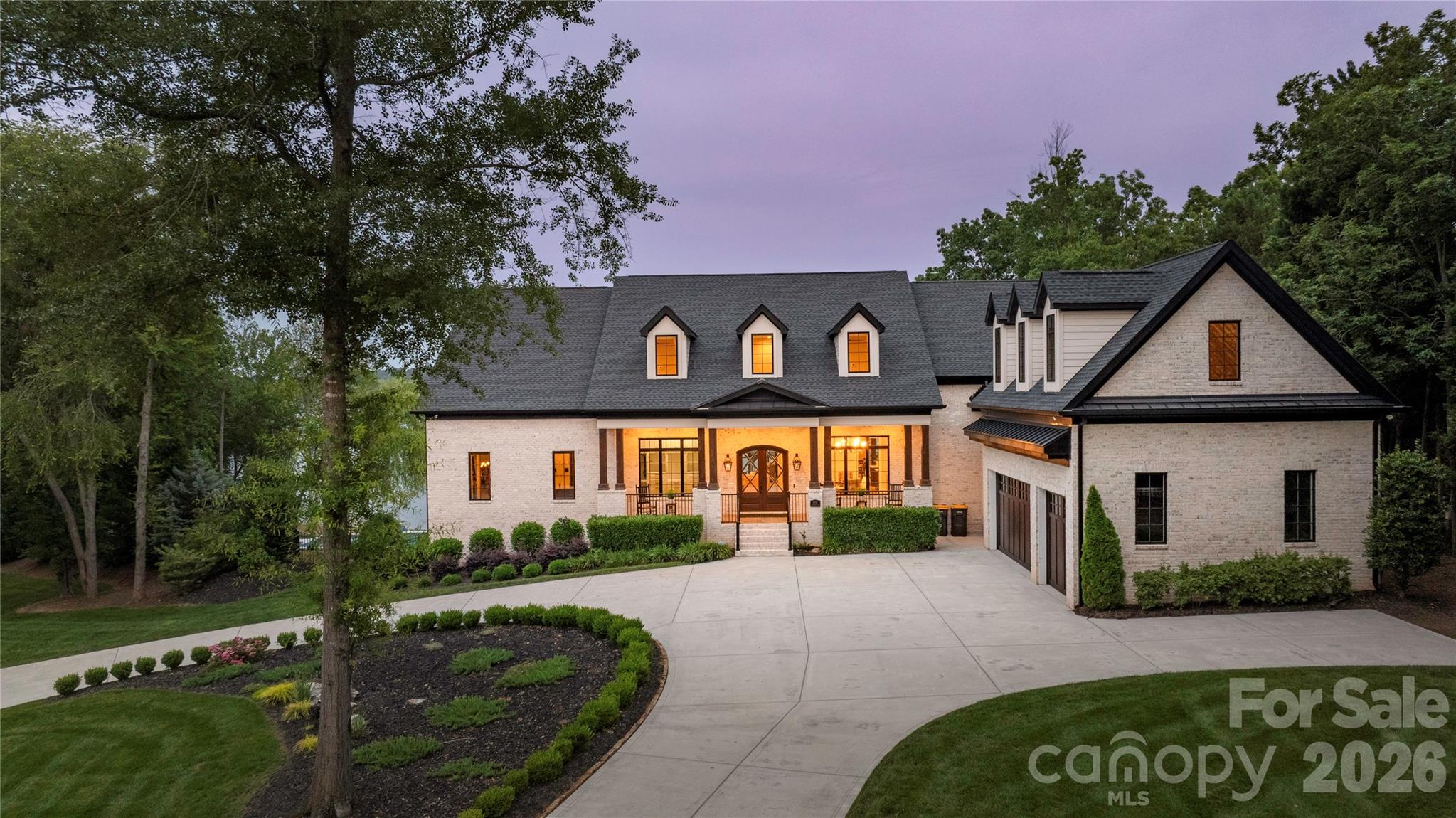 8170 Bay Pointe Drive — Denver