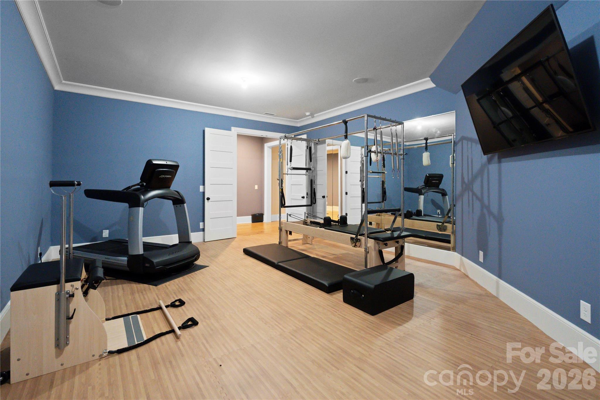 8170 Bay Pointe Drive — Denver