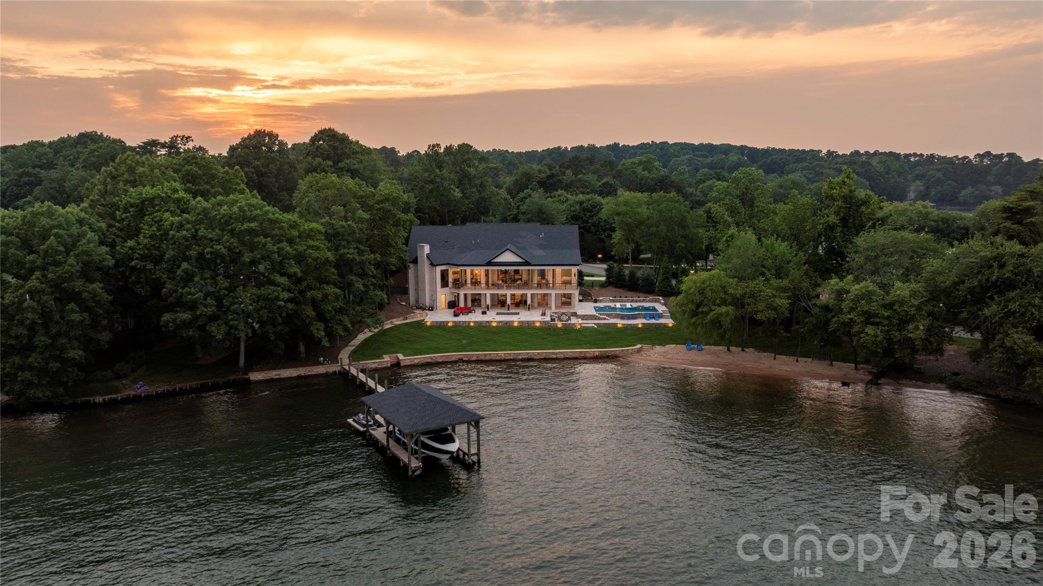 8170 Bay Pointe Drive — Denver