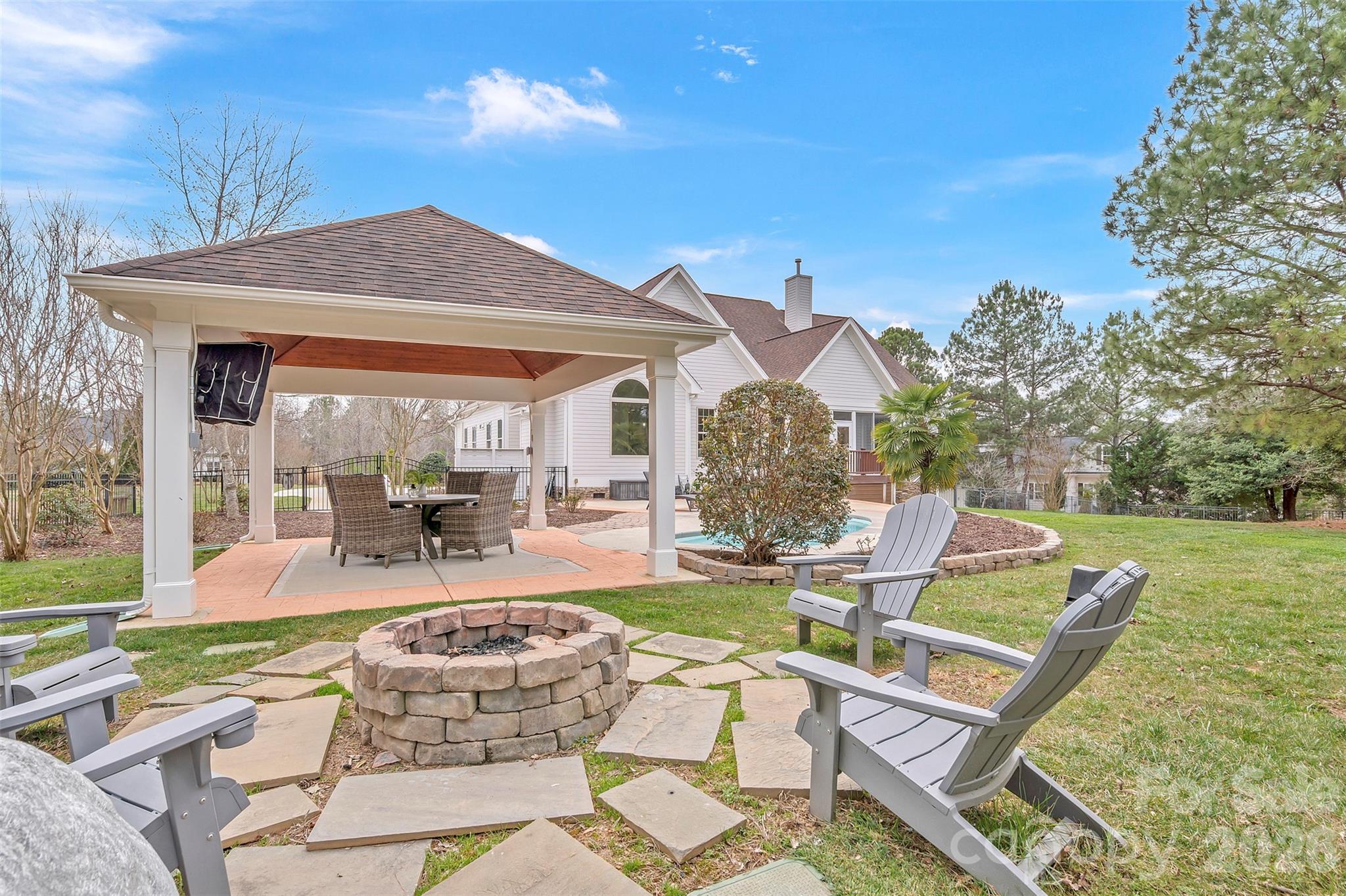 1862 White Fawn Lane — Rock Hill