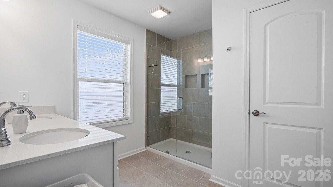 118 Jetty Lane — Statesville
