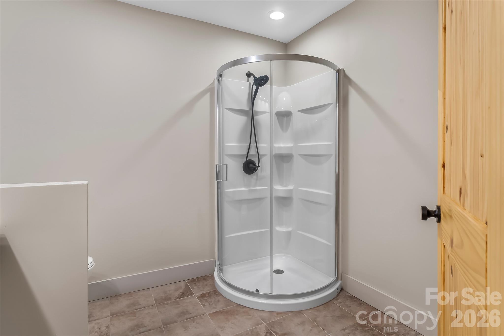 522 Brandon Road — Black Mountain