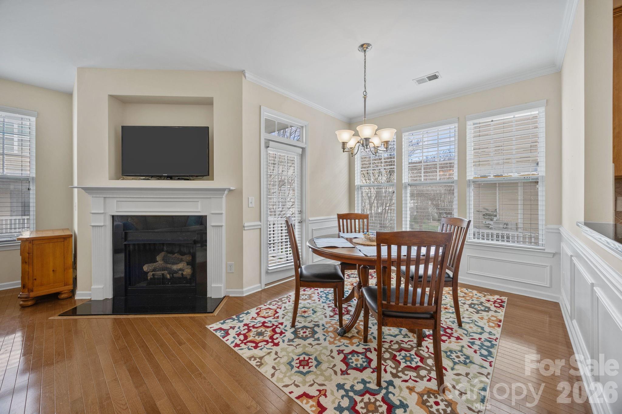 11156 Green Spring Drive — Huntersville