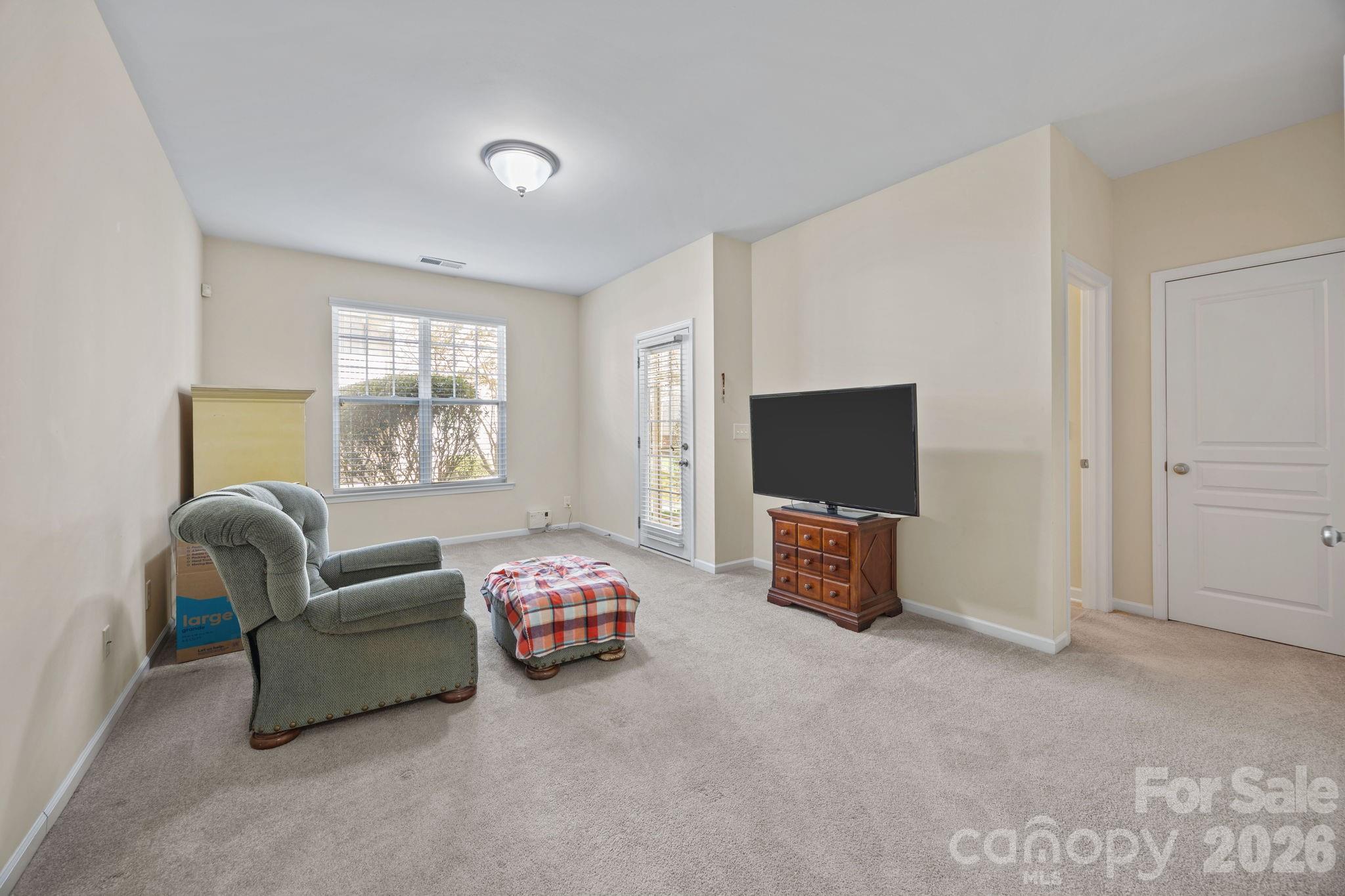 11156 Green Spring Drive — Huntersville