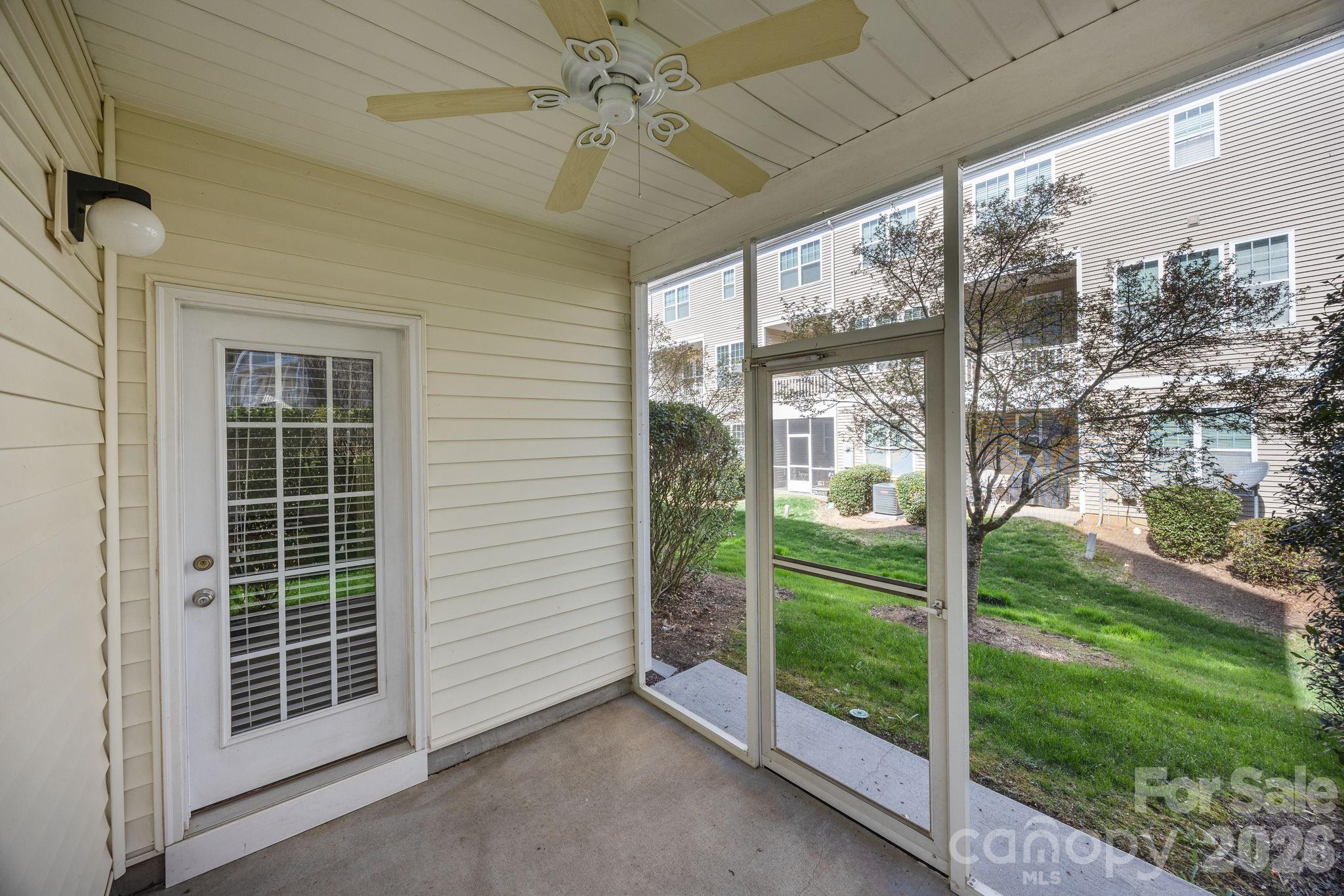 11156 Green Spring Drive — Huntersville
