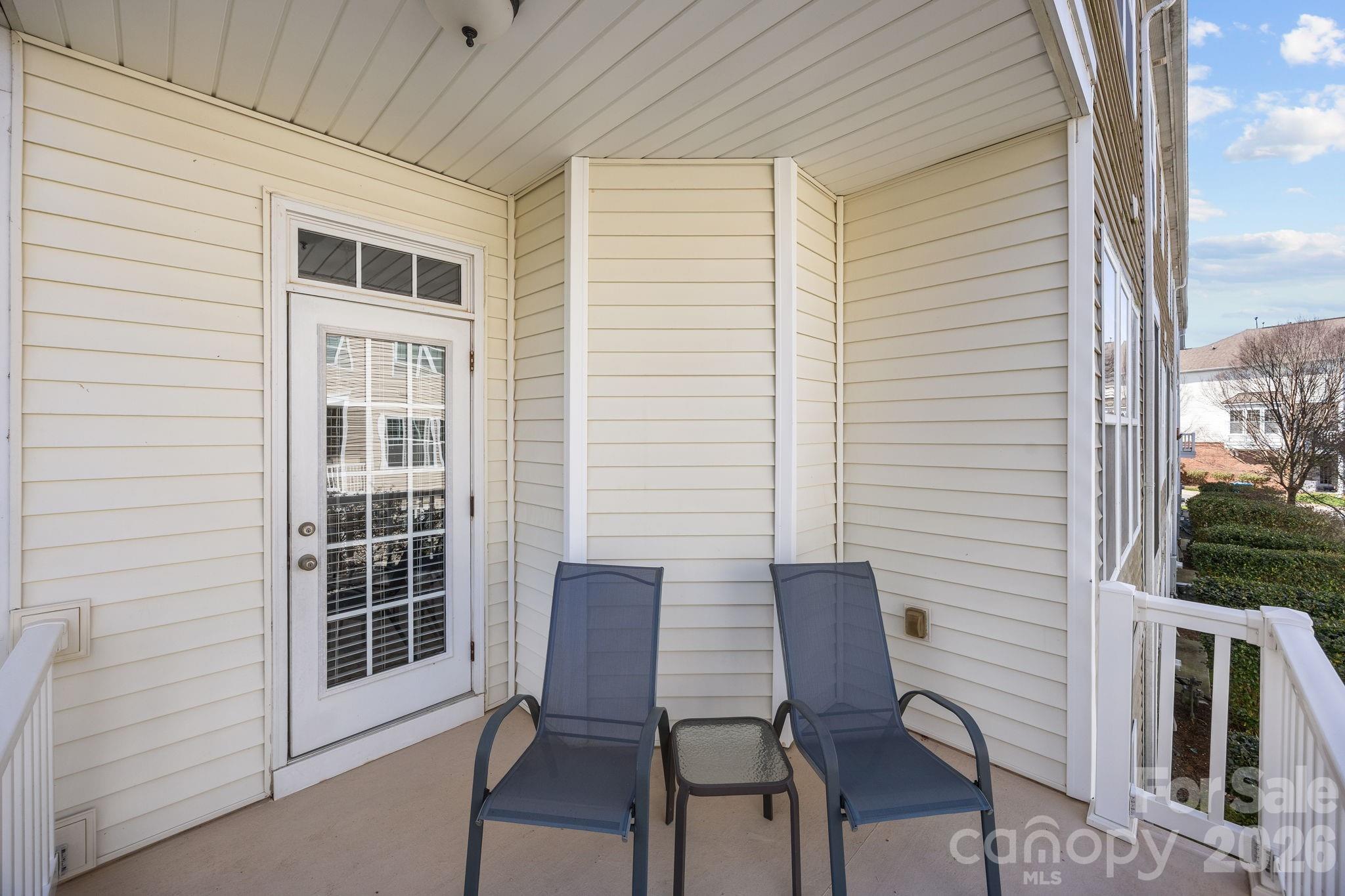 11156 Green Spring Drive — Huntersville