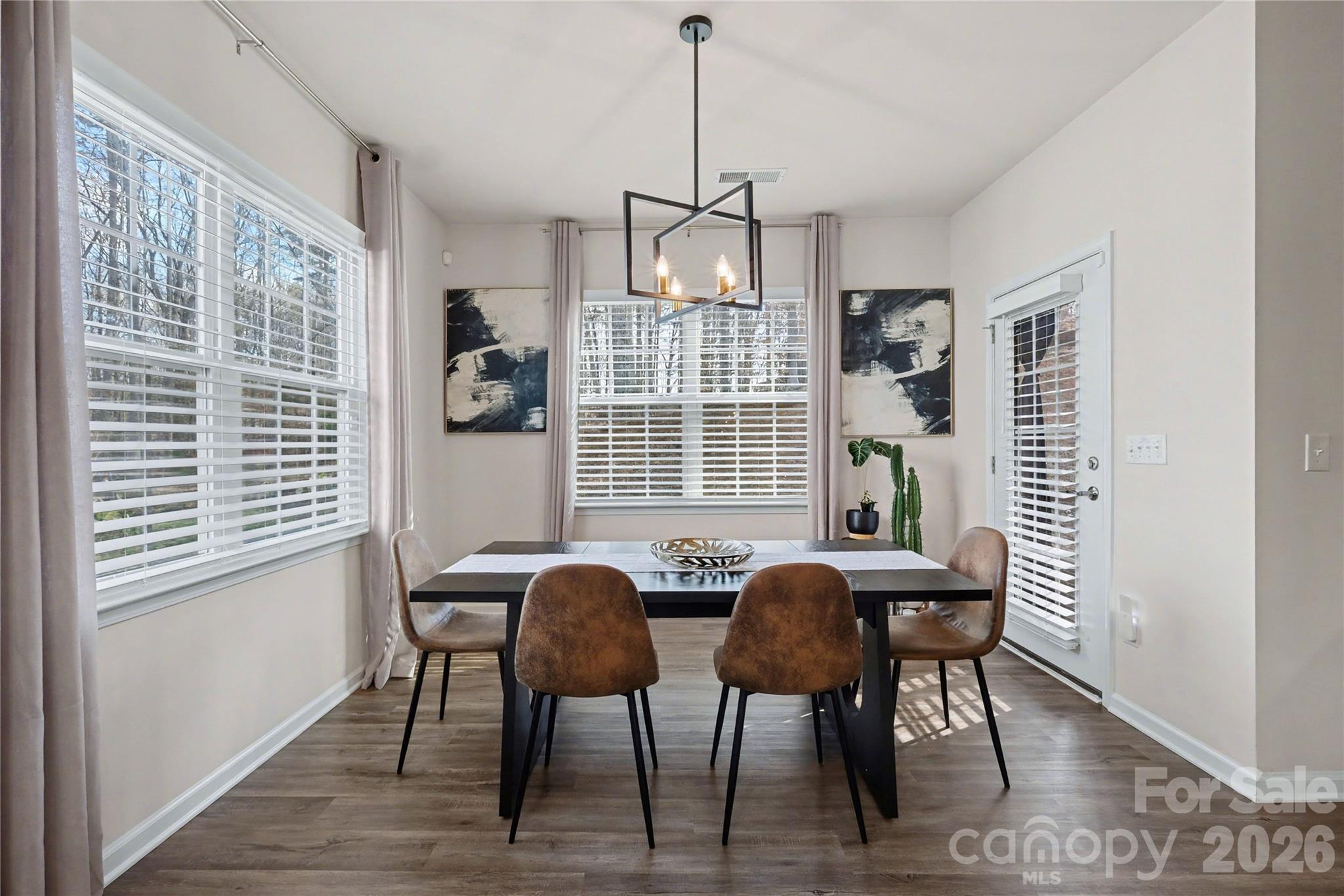 124 Goodleigh Lane — Mooresville