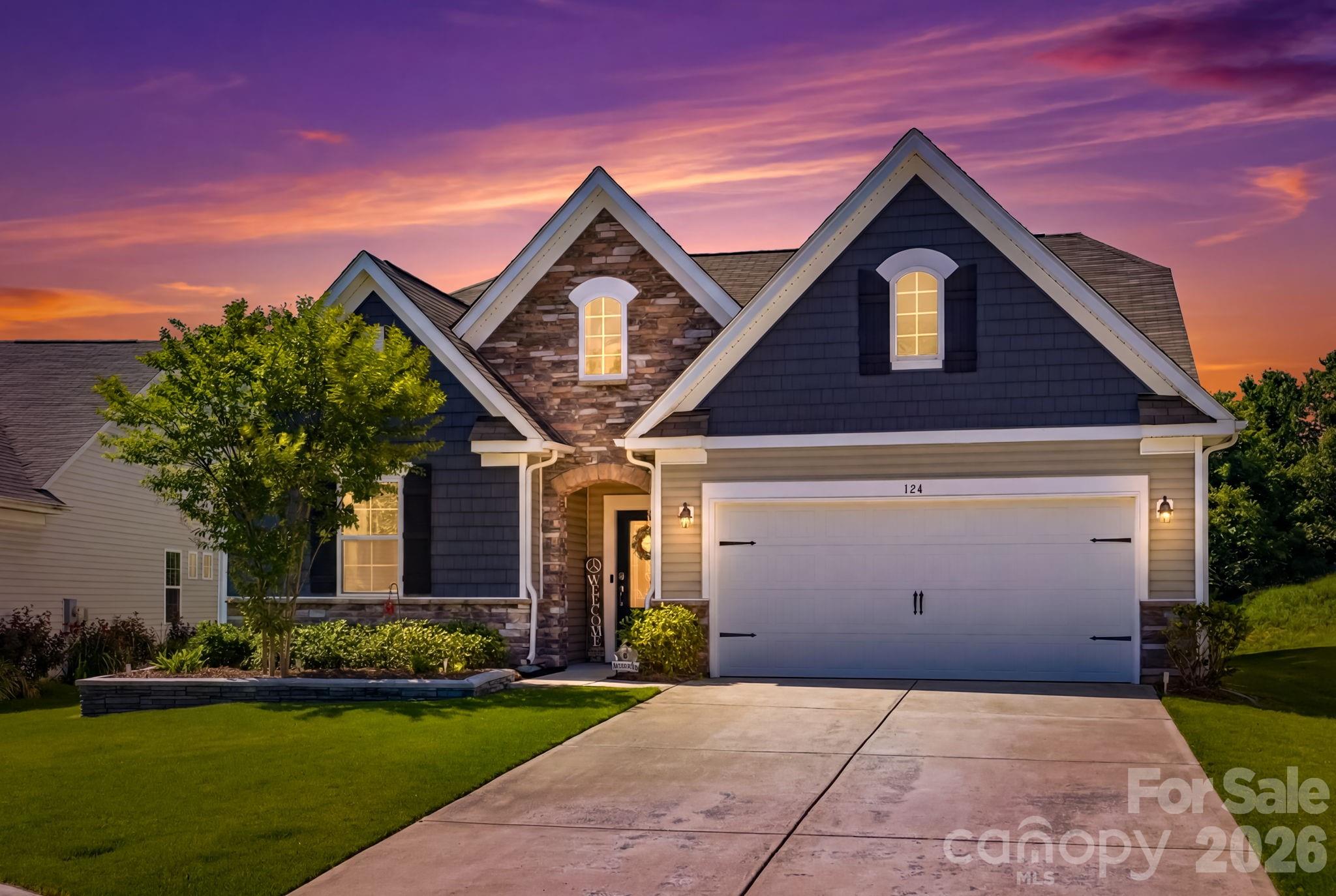 124 Goodleigh Lane — Mooresville