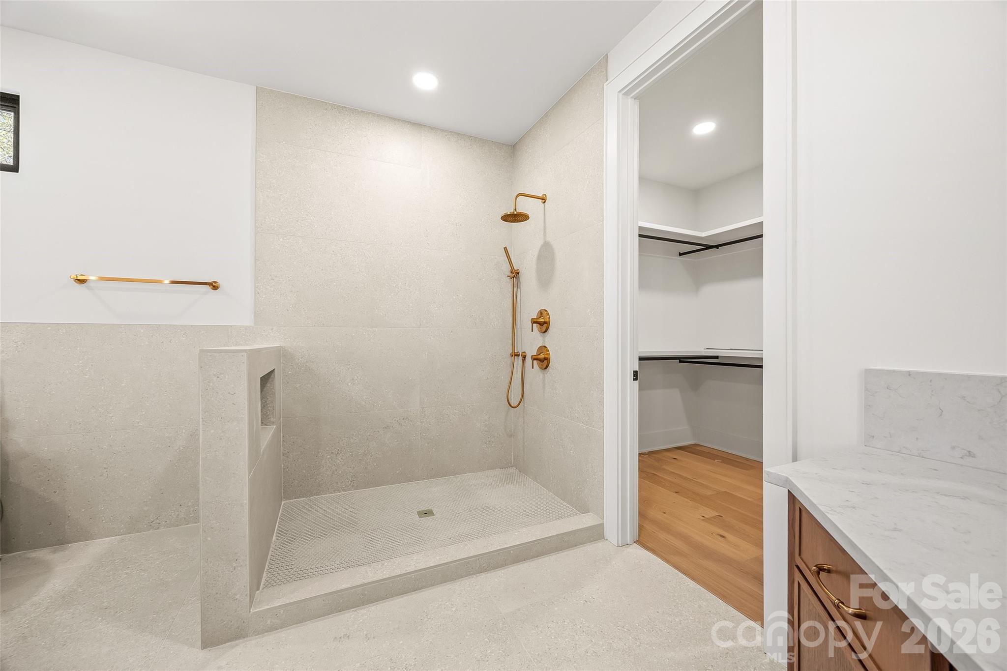 7109 Essington Drive — Charlotte