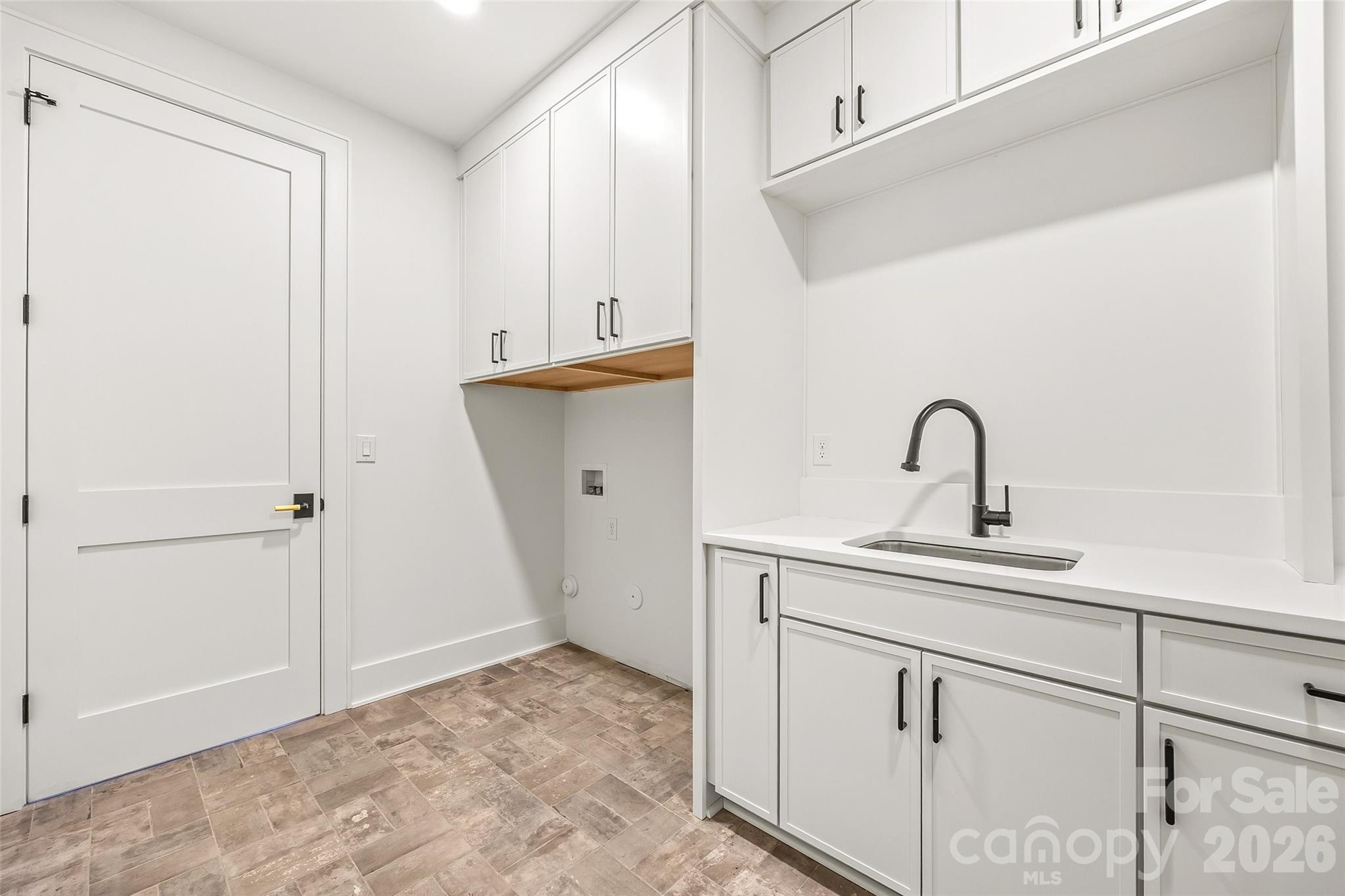 7109 Essington Drive — Charlotte