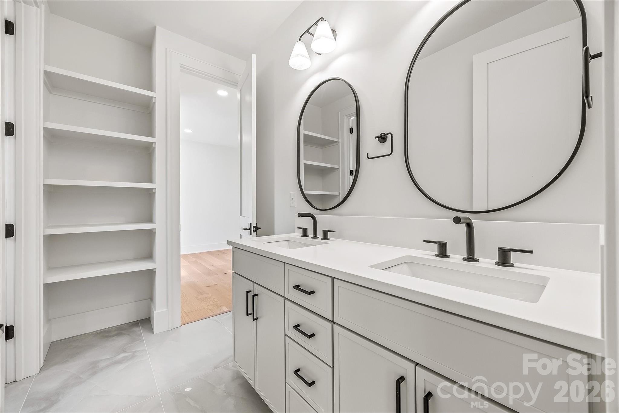 7109 Essington Drive — Charlotte