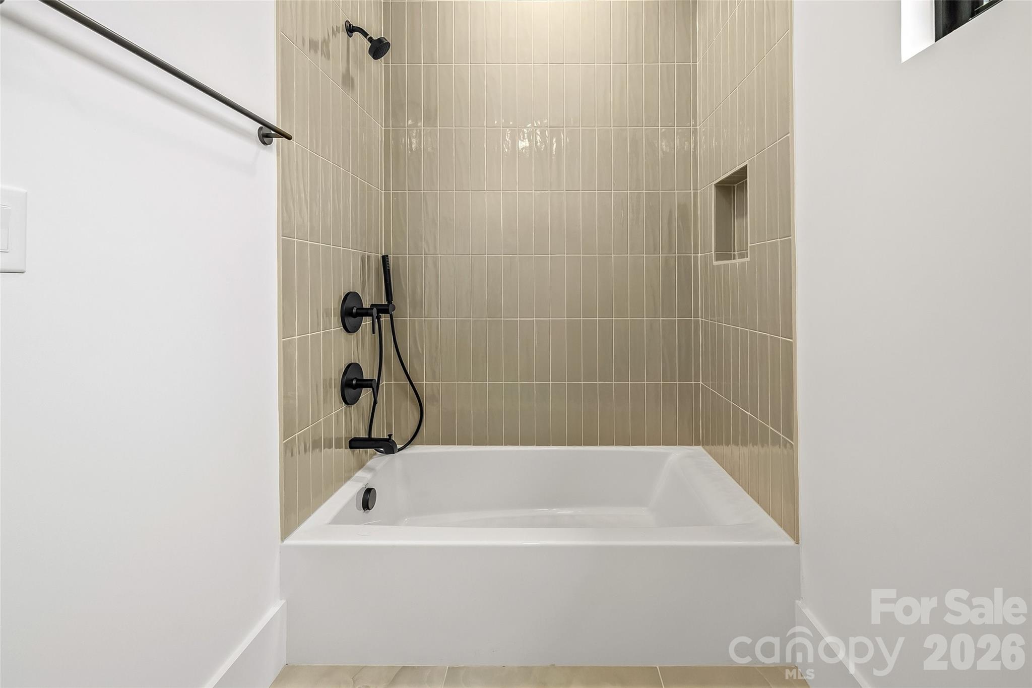 7109 Essington Drive — Charlotte