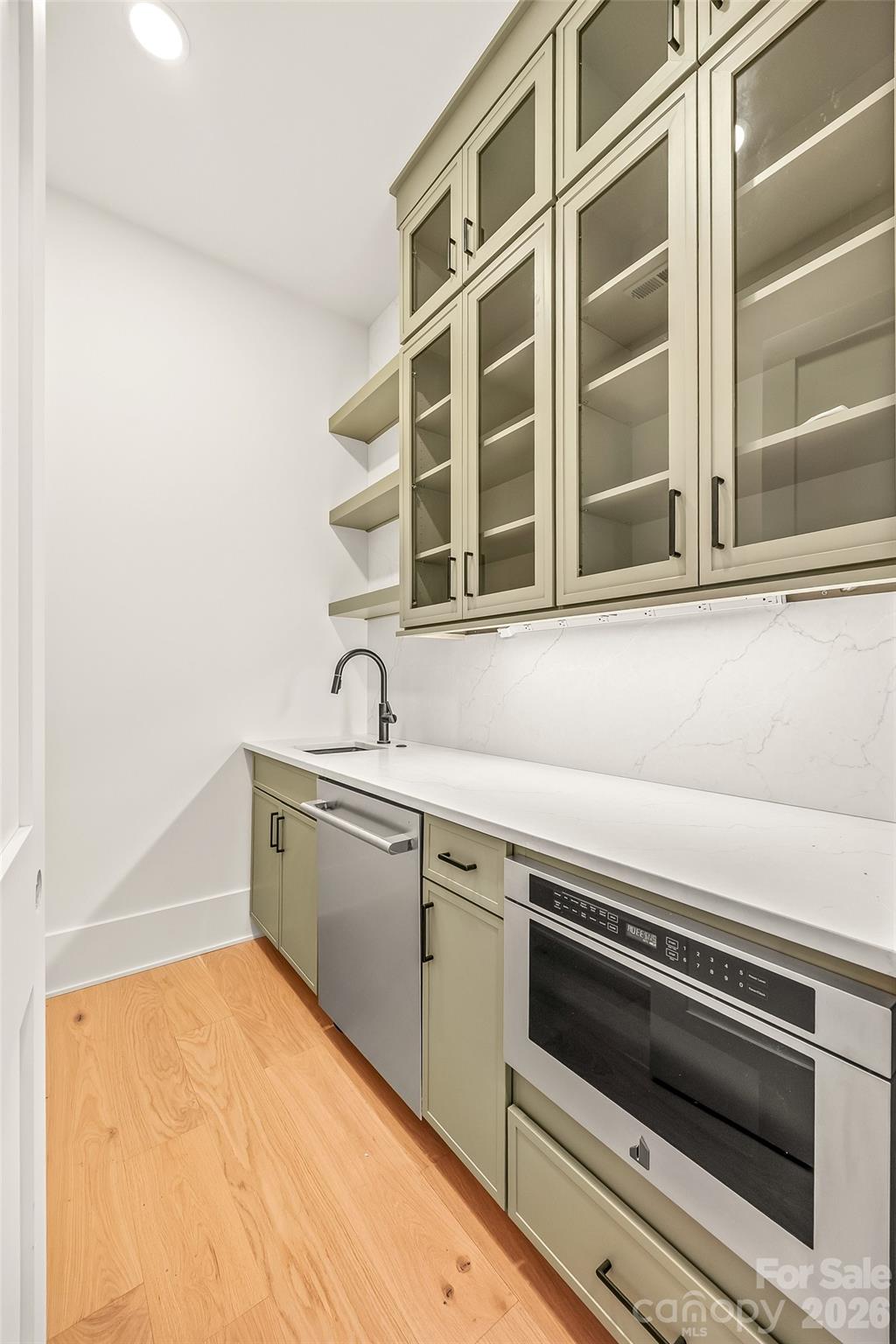 7109 Essington Drive — Charlotte