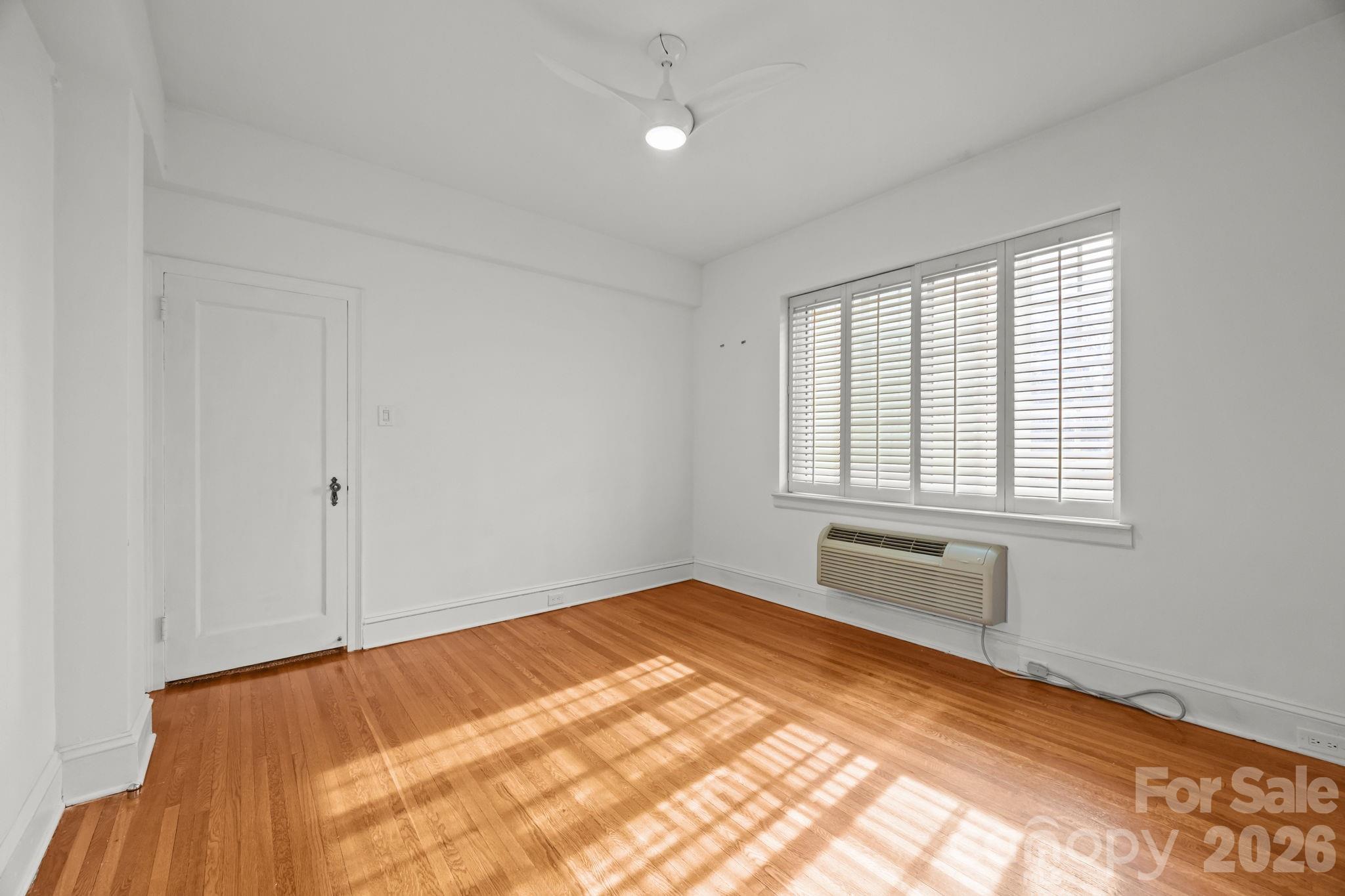 301 W 10th Street #308 — Charlotte