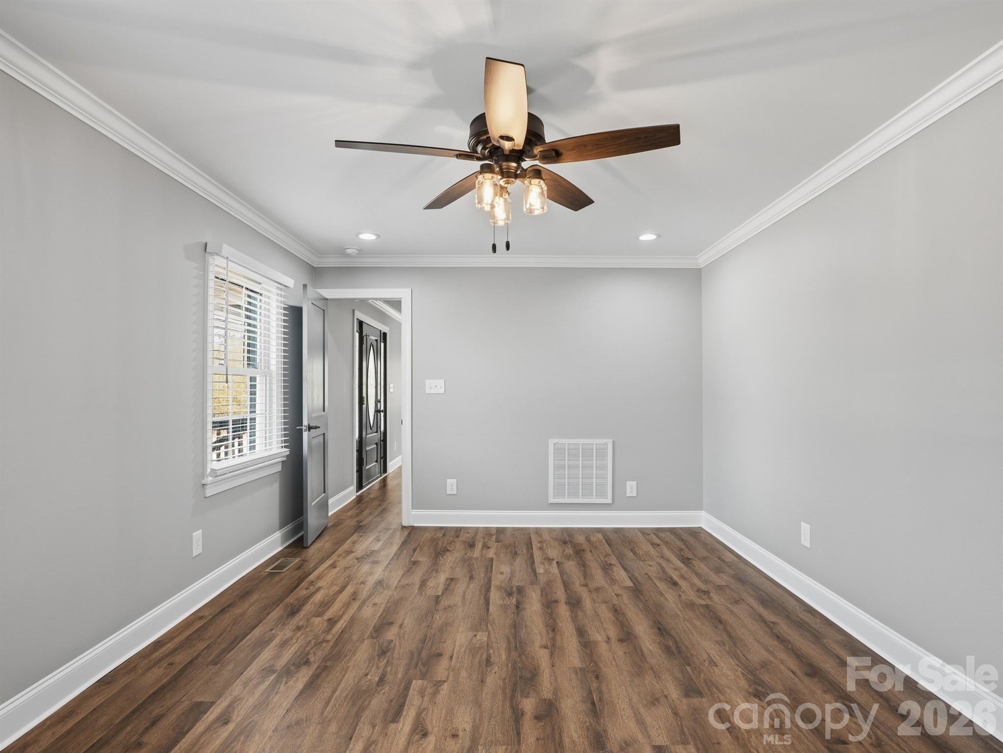 330 Skyview Drive — Catawba