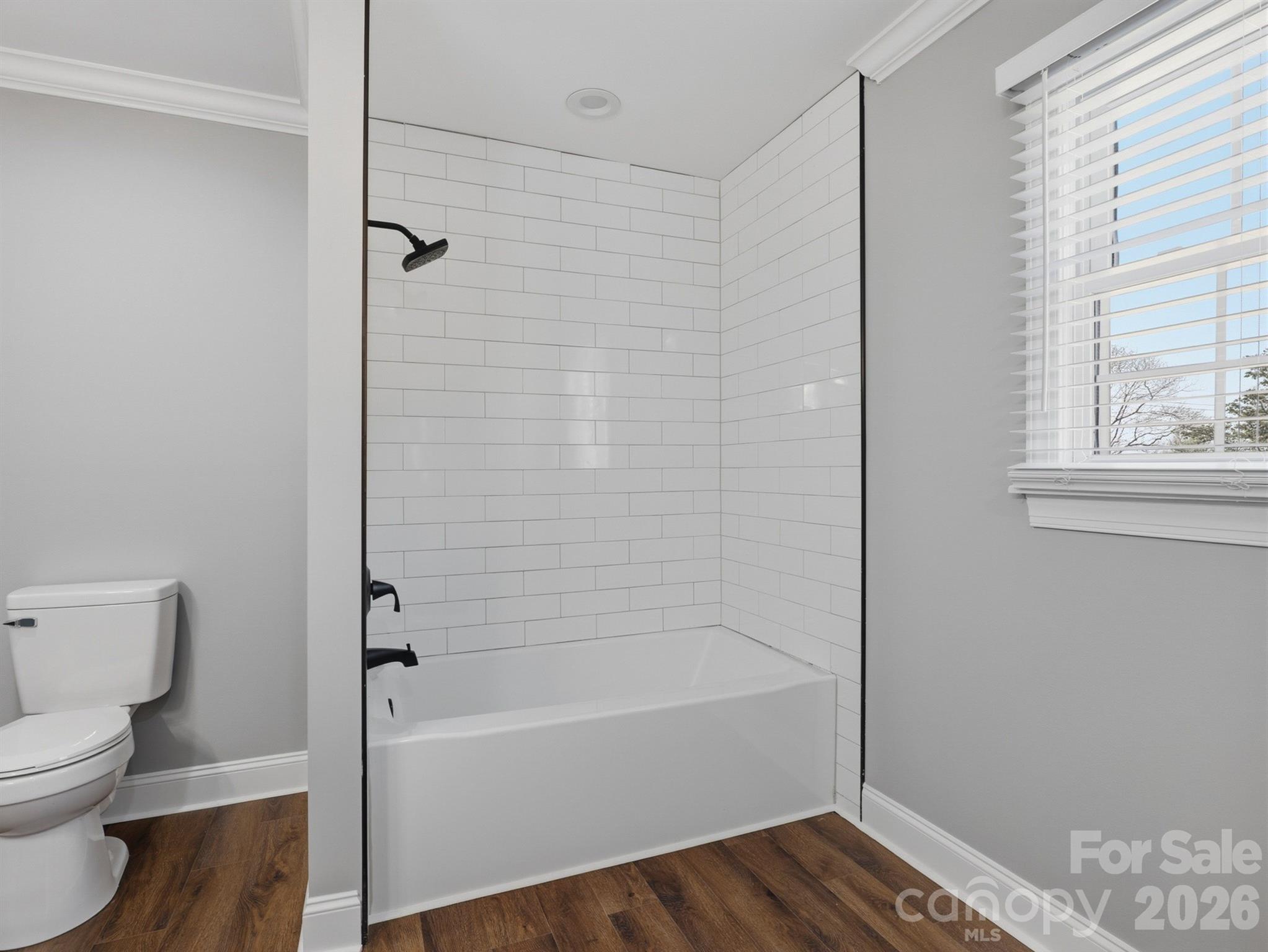 330 Skyview Drive — Catawba