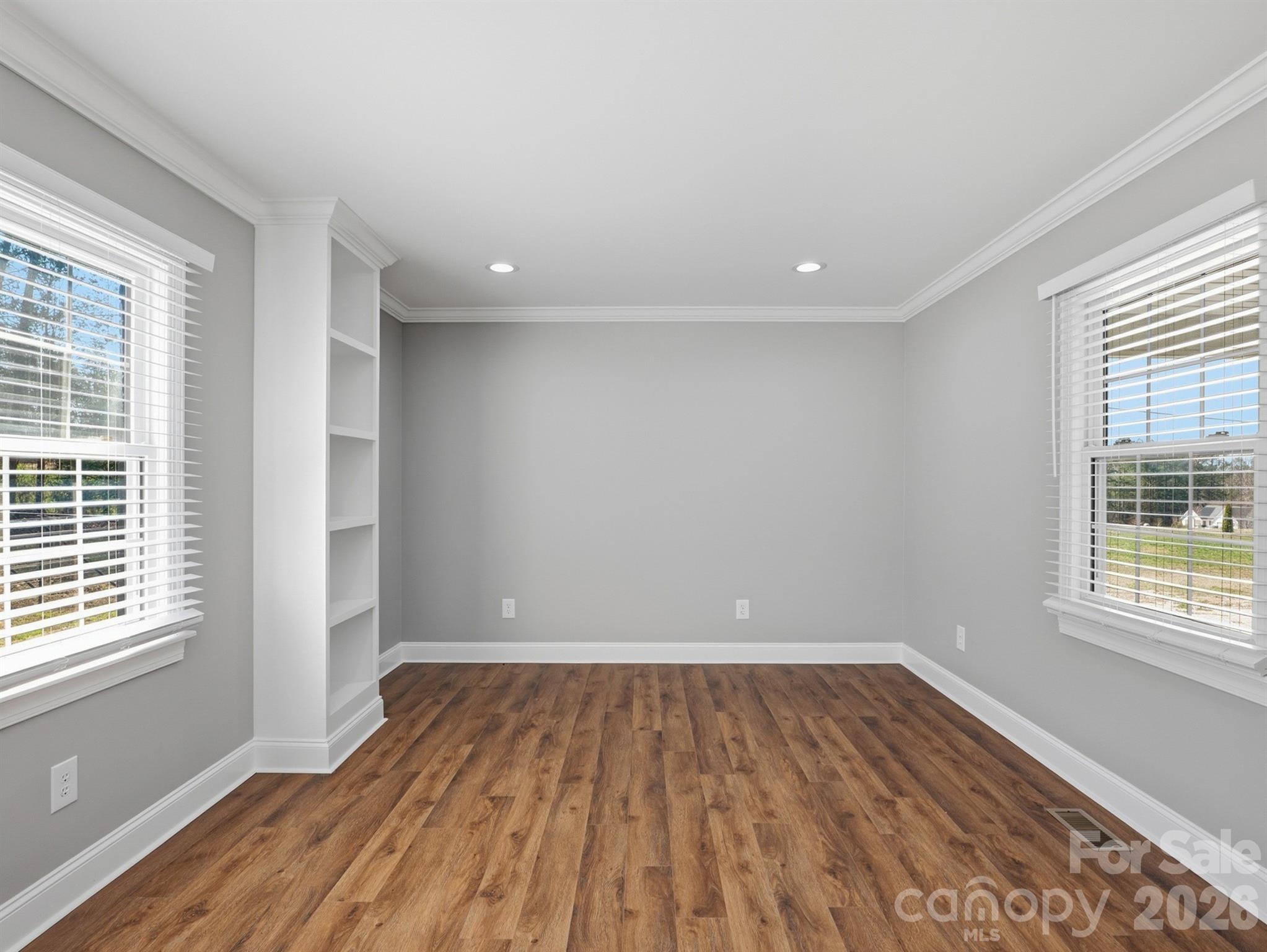 330 Skyview Drive — Catawba