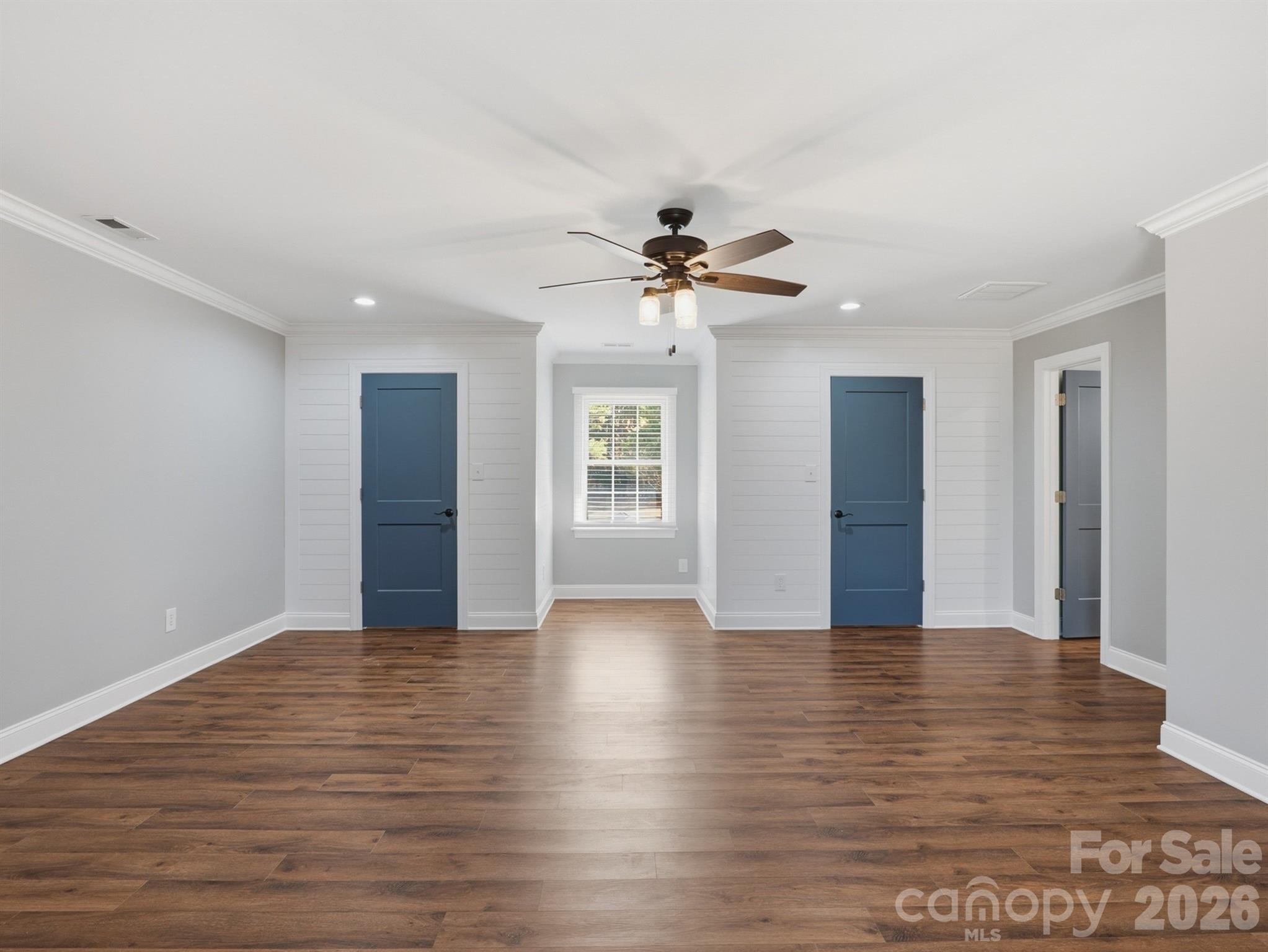 330 Skyview Drive — Catawba