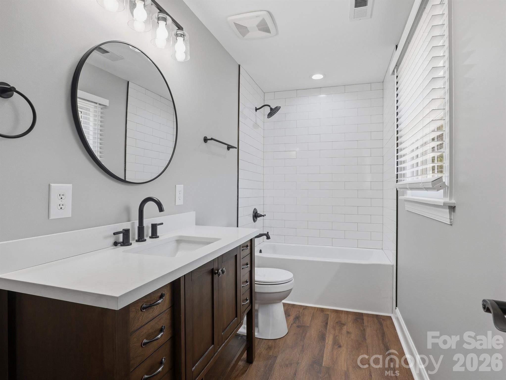 330 Skyview Drive — Catawba