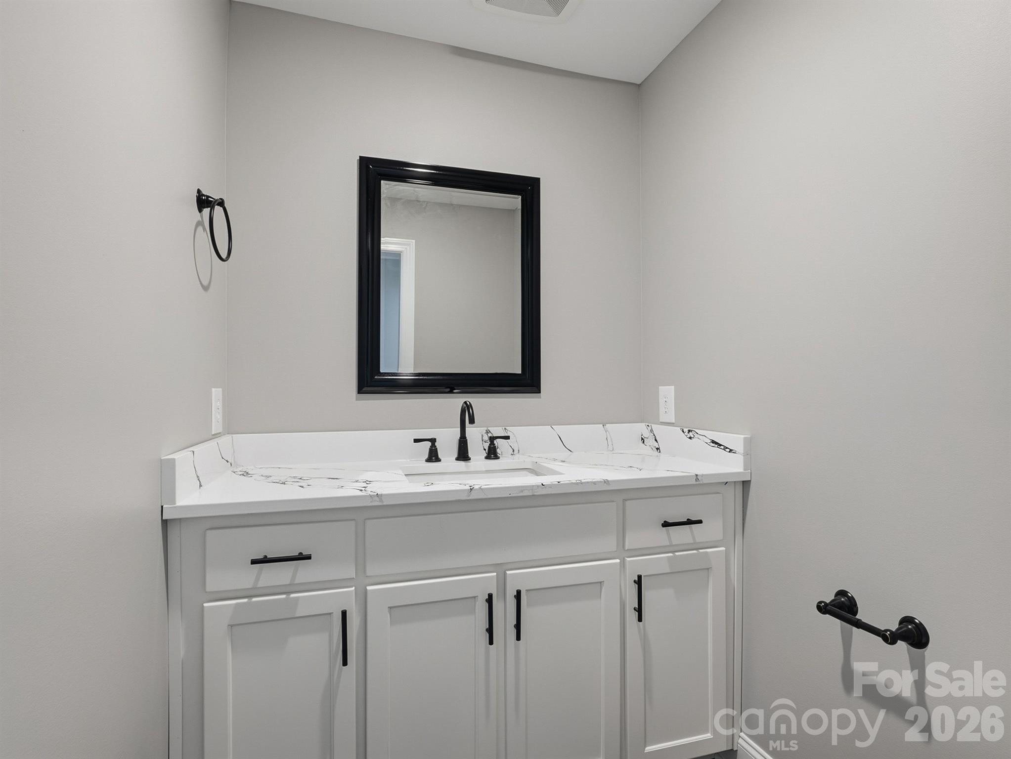 330 Skyview Drive — Catawba